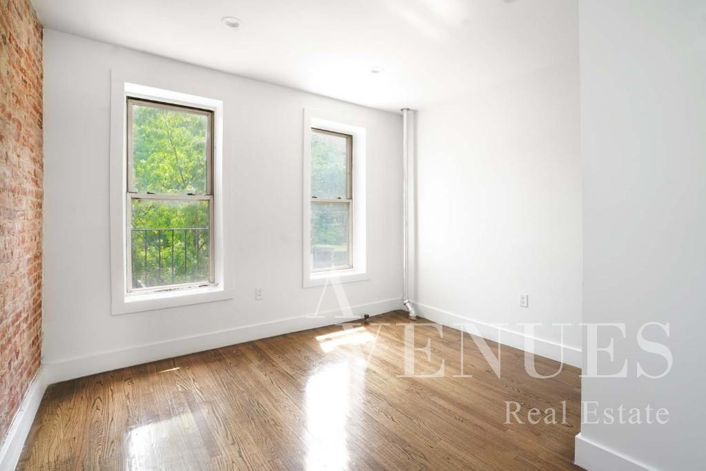 510 West 148th Street 2R, Hamilton Heights, Upper Manhattan, NYC - 2 Bedrooms  
1 Bathrooms  
4 Rooms - 