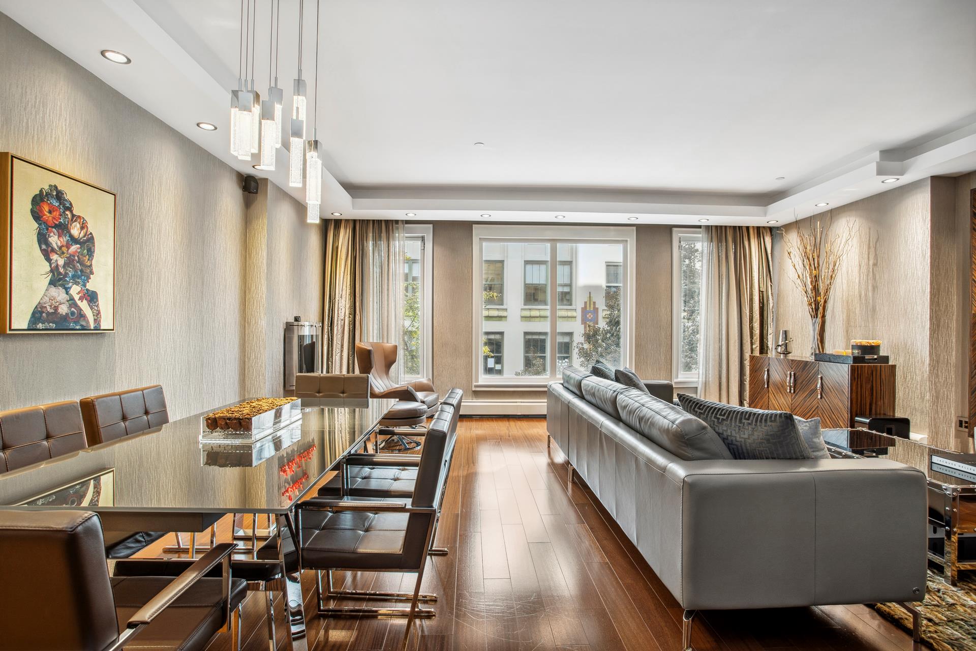 44 West 22nd Street 3, Flatiron, Downtown, NYC - 3 Bedrooms  
2 Bathrooms  
5 Rooms - 