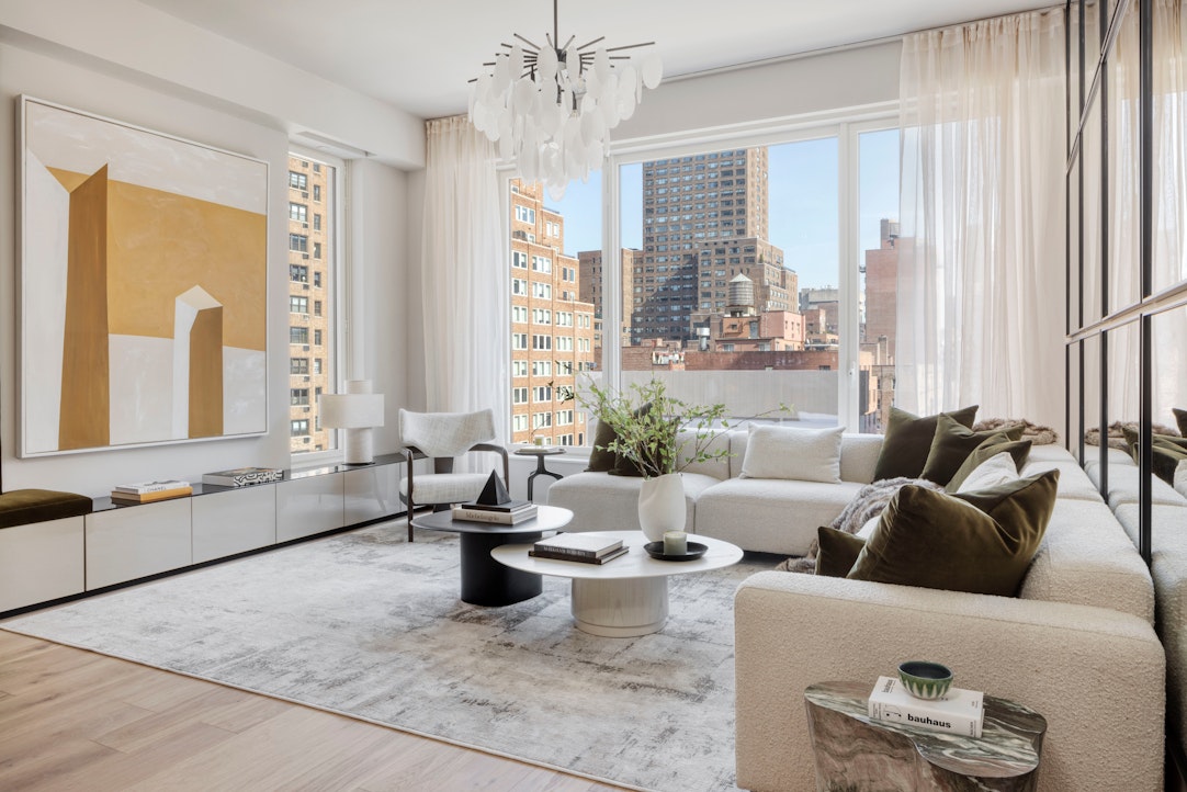 249 East 62nd Street 5A, Lenox Hill, Upper East Side, NYC - 2 Bedrooms  
2.5 Bathrooms  
4 Rooms - 