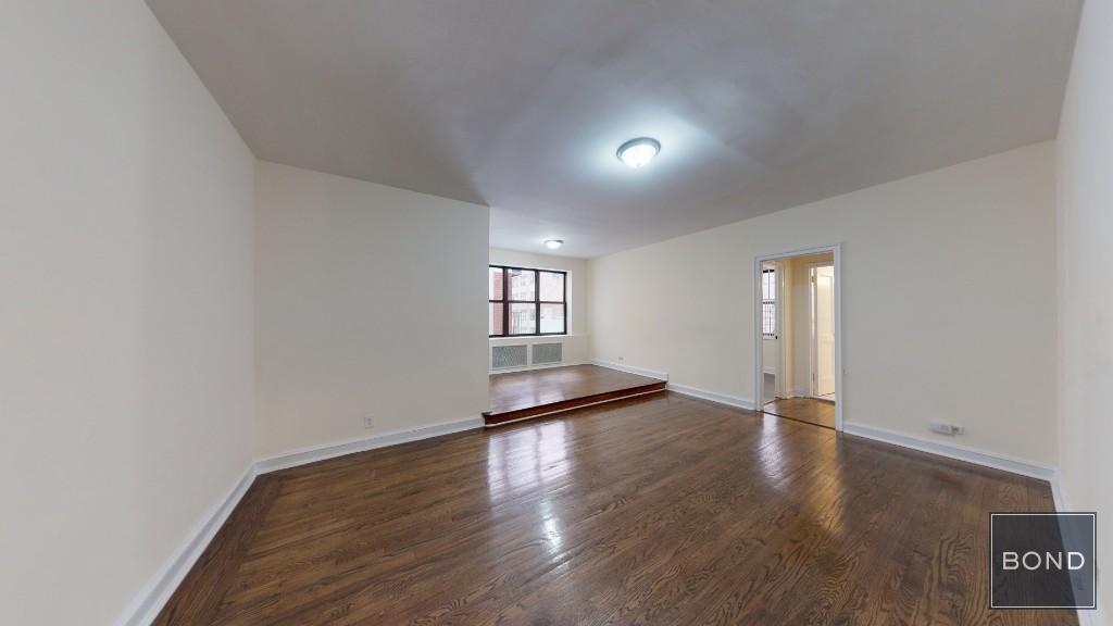 246 East 46th Street 2N, Turtle Bay, Midtown East, NYC - 1 Bedrooms  
1 Bathrooms  
3 Rooms - 