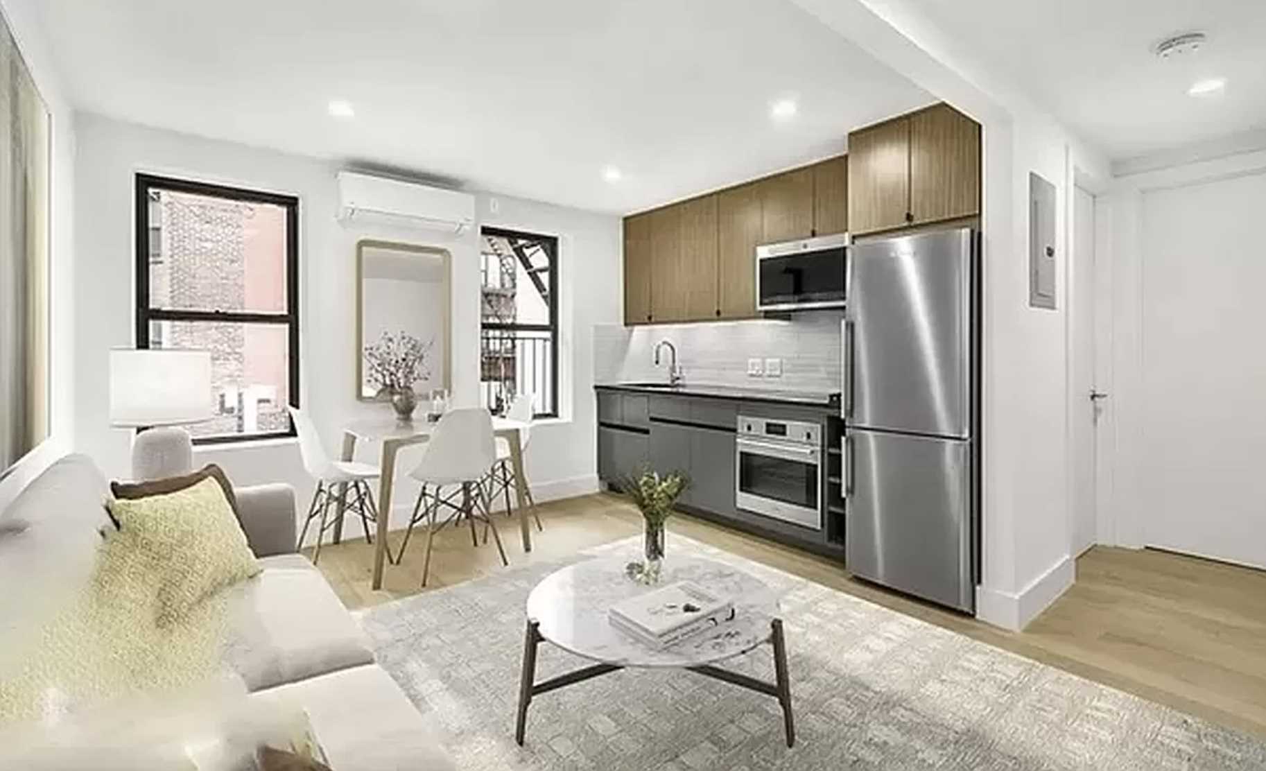151 Ludlow Street 8, Lower East Side, Downtown, NYC - 2 Bedrooms  
1 Bathrooms  
4 Rooms - 