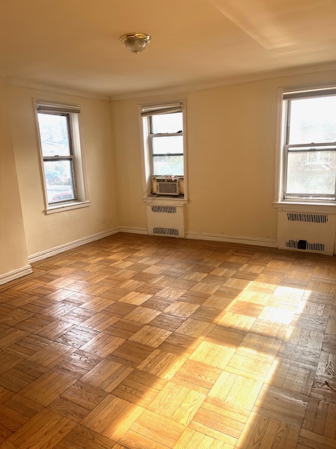 415 Albemarle Road 1A, Kensington, Brooklyn, New York - 1 Bathrooms  
2 Rooms - 