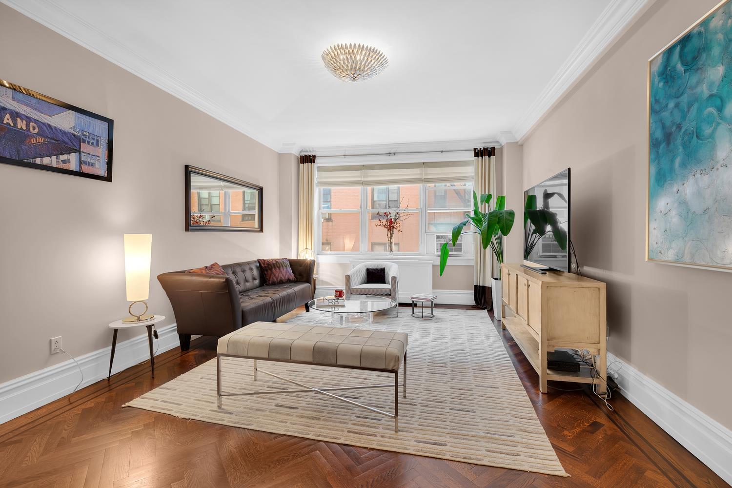 610 West 110th Street 4D, Upper West Side, Upper West Side, NYC - 2 Bedrooms  
2 Bathrooms  
4 Rooms - 