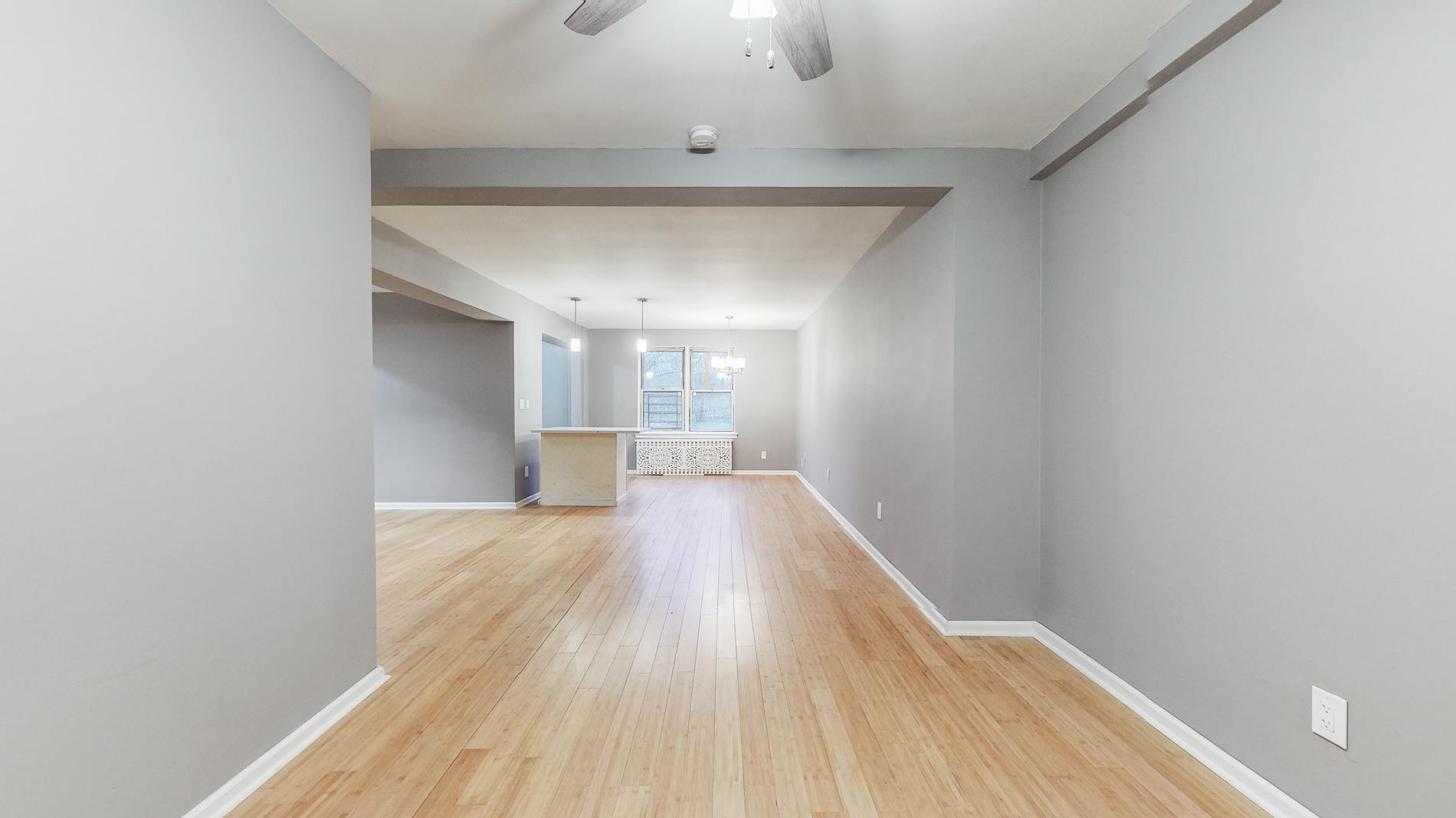 800 Grand Concourse 1-Ds, Concourse, Bronx, New York - 2 Bedrooms  
2 Bathrooms  
4 Rooms - 