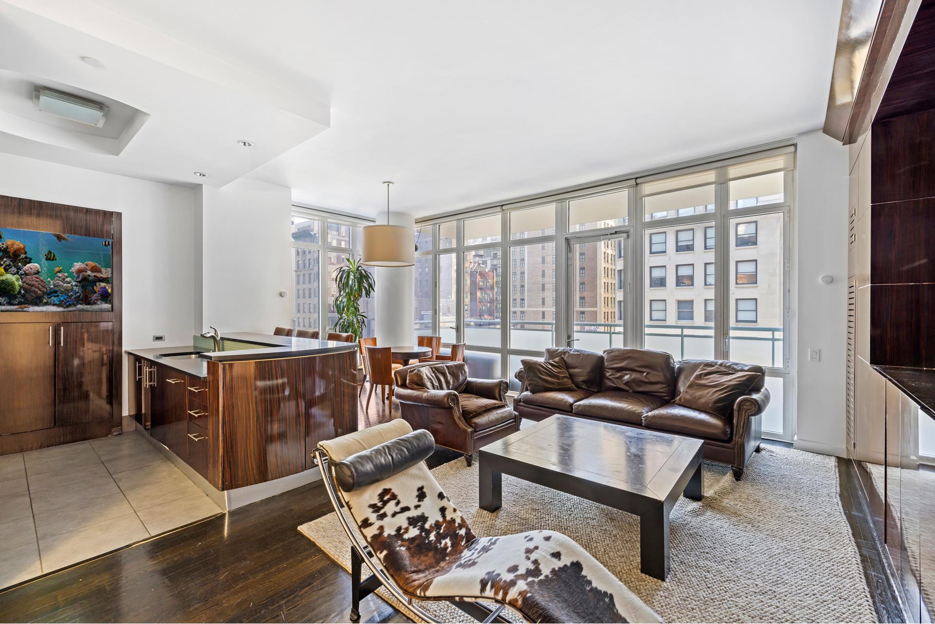 325 5th Avenue 12H, Gramercy Park And Murray Hill, Downtown, NYC - 2 Bedrooms  
2 Bathrooms  
4 Rooms - 