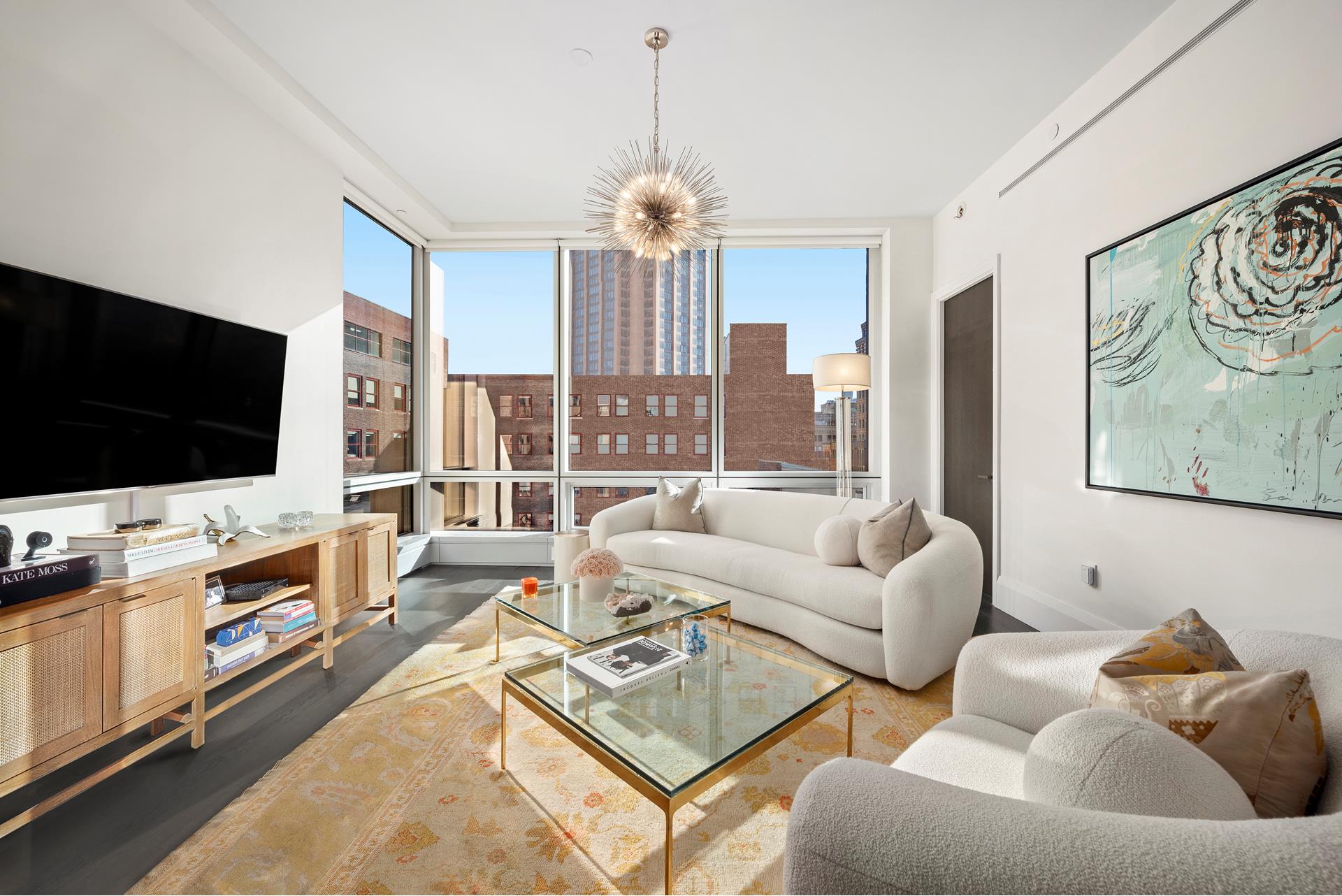 172 Madison Avenue 18B, Gramercy Park And Murray Hill, Downtown, NYC - 2 Bedrooms  
2.5 Bathrooms  
4 Rooms - 