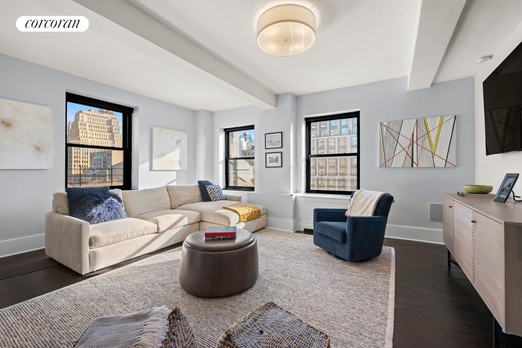315 West 23rd Street 8E, Chelsea, Downtown, NYC - 2 Bedrooms  
2 Bathrooms  
4 Rooms - 