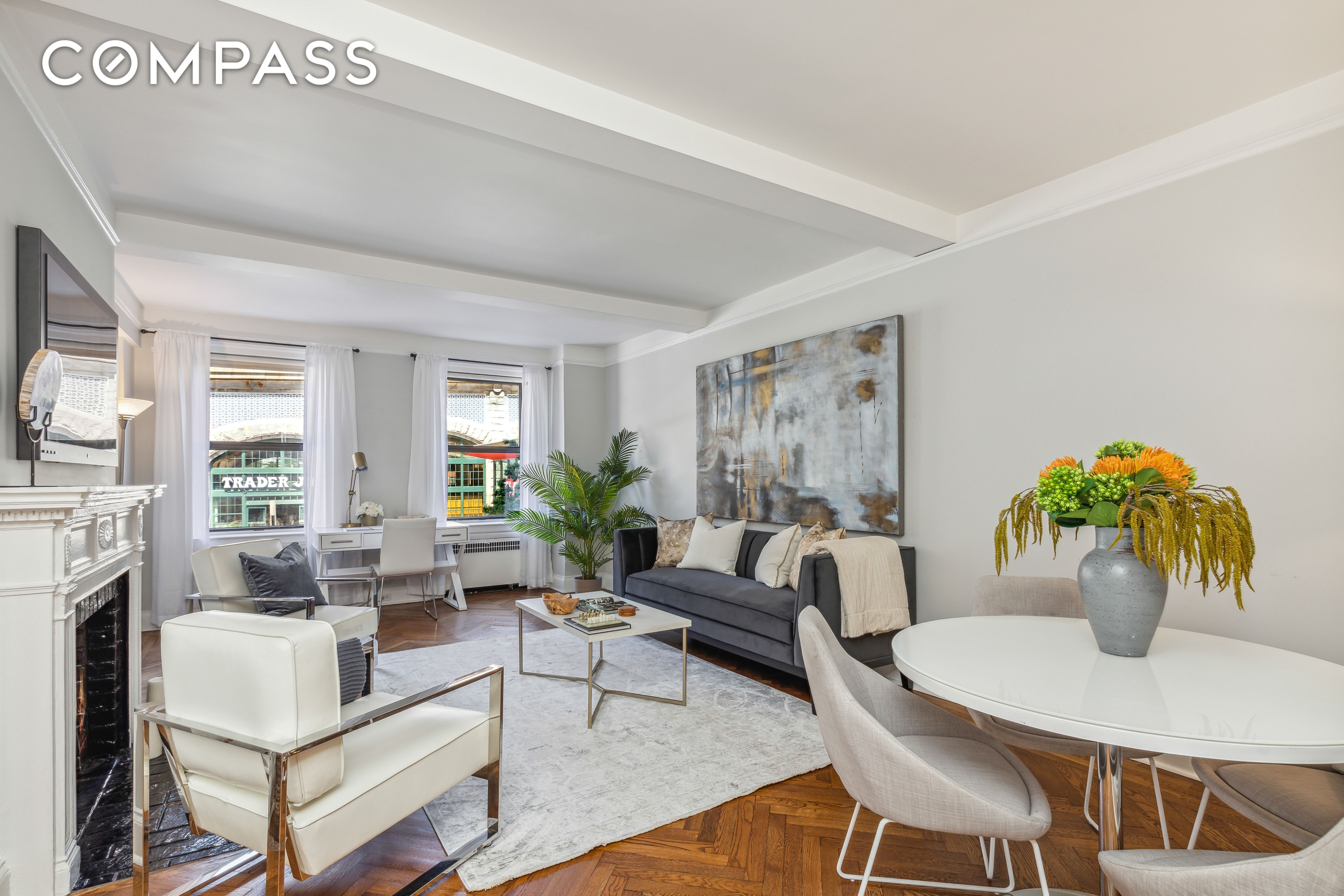 400 East 59th Street 2D, Midtown East, Midtown East, NYC - 1 Bedrooms  
1 Bathrooms  
3 Rooms - 