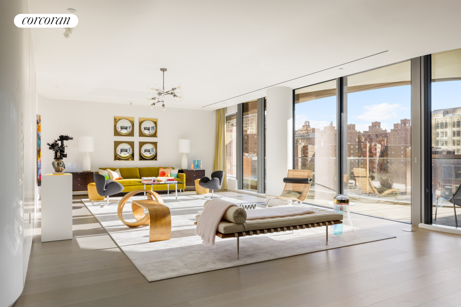 520 West 28th Street 27, Chelsea, Downtown, NYC - 4 Bedrooms  
4.5 Bathrooms  
10 Rooms - 