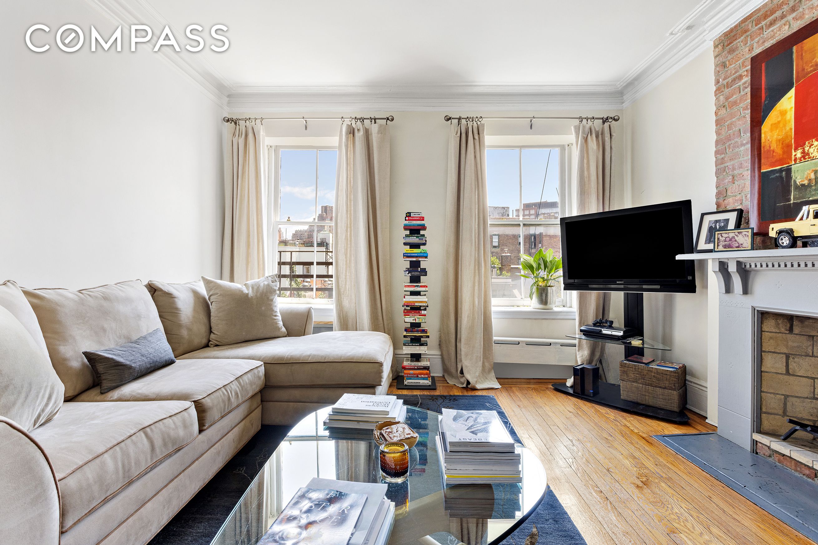 Photo 1 of 306 West 4th Street E3, West Village, NYC, $6,500, Web #: 1058468546