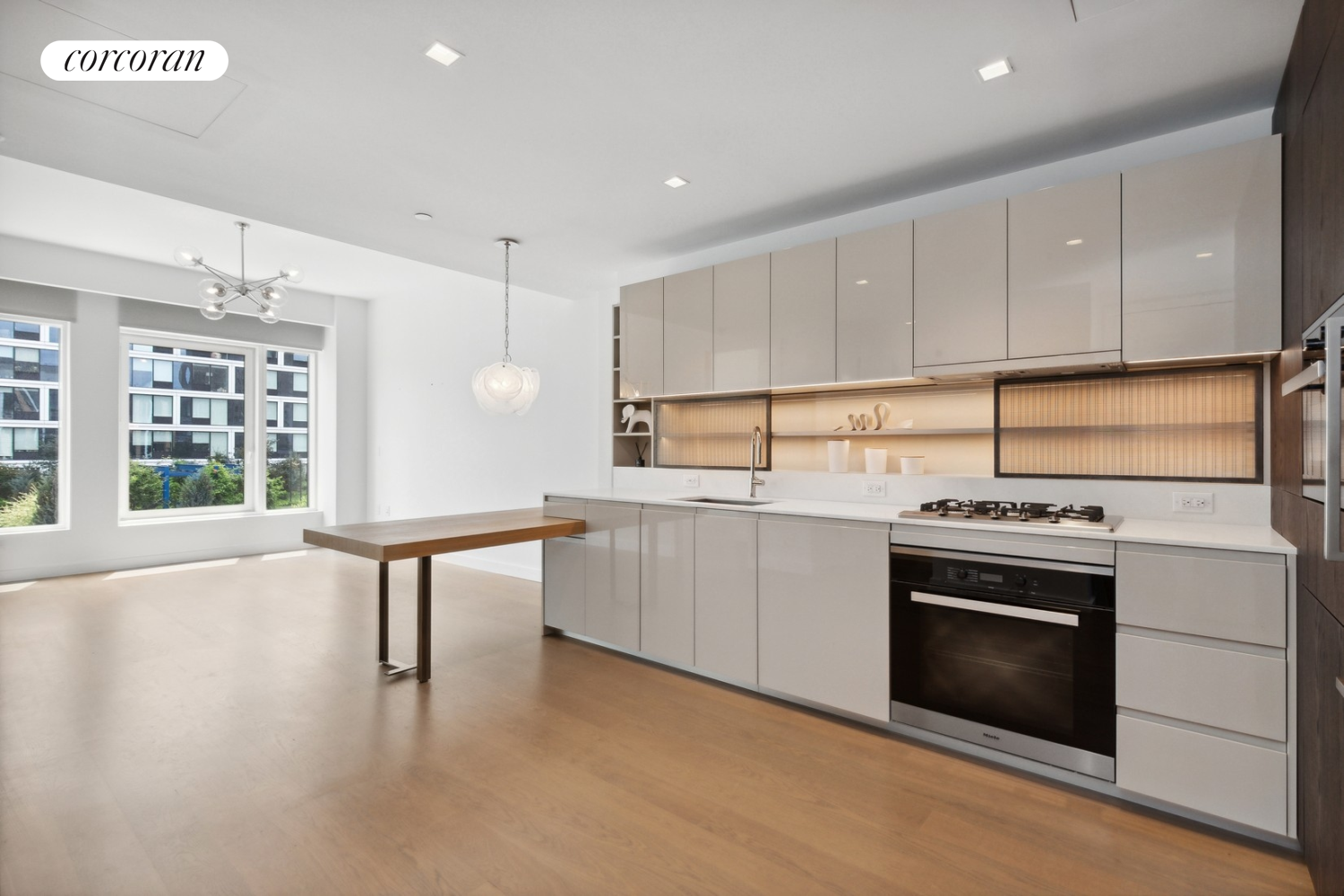 202 Broome Street 7J, Lower East Side, Downtown, NYC - 1 Bedrooms  
1 Bathrooms  
3 Rooms - 