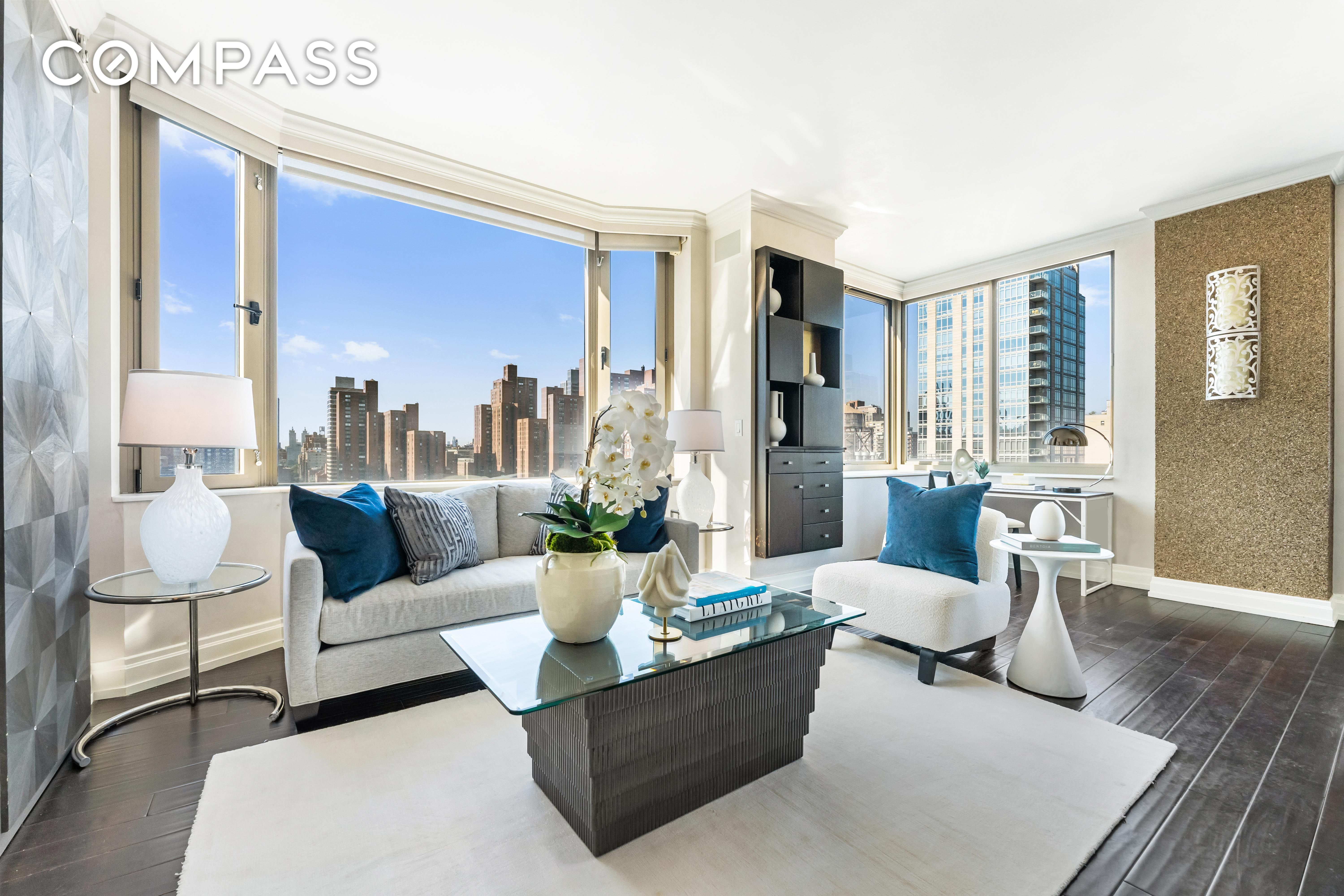 400 East 90th Street 23B, Upper East Side, Upper East Side, NYC - 3 Bedrooms  
3 Bathrooms  
5 Rooms - 