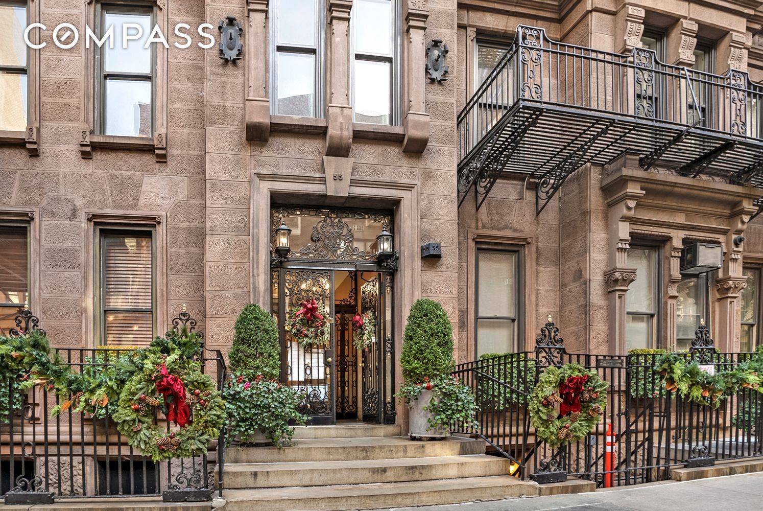 55 East 76th Street 9, Lenox Hill, Upper East Side, NYC - 2 Bedrooms  
1 Bathrooms  
5 Rooms - 