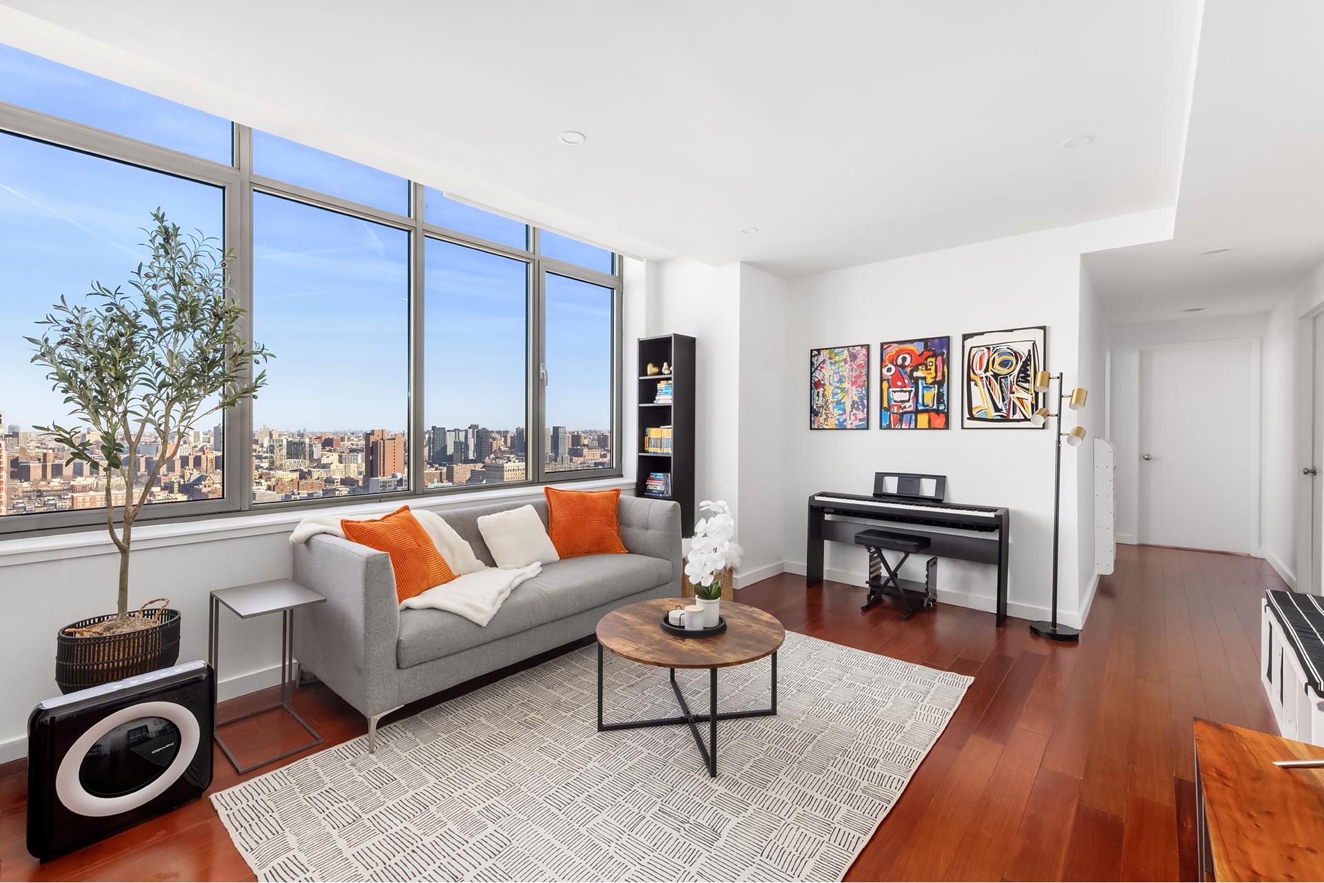 1485 5th Avenue 25A, South Harlem, Upper Manhattan, NYC - 2 Bedrooms  
2 Bathrooms  
5 Rooms - 