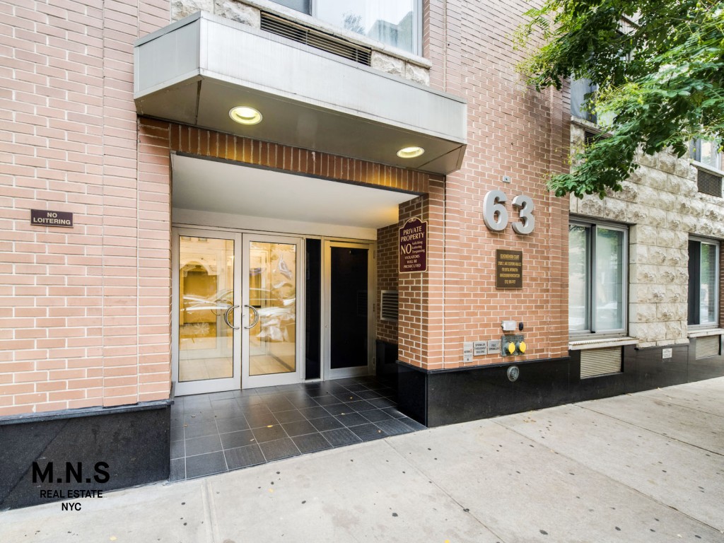 63 Schermerhorn Street 12-D, Northwest Brooklyn, Queens, New York - 1 Bedrooms  
1 Bathrooms  
3 Rooms - 