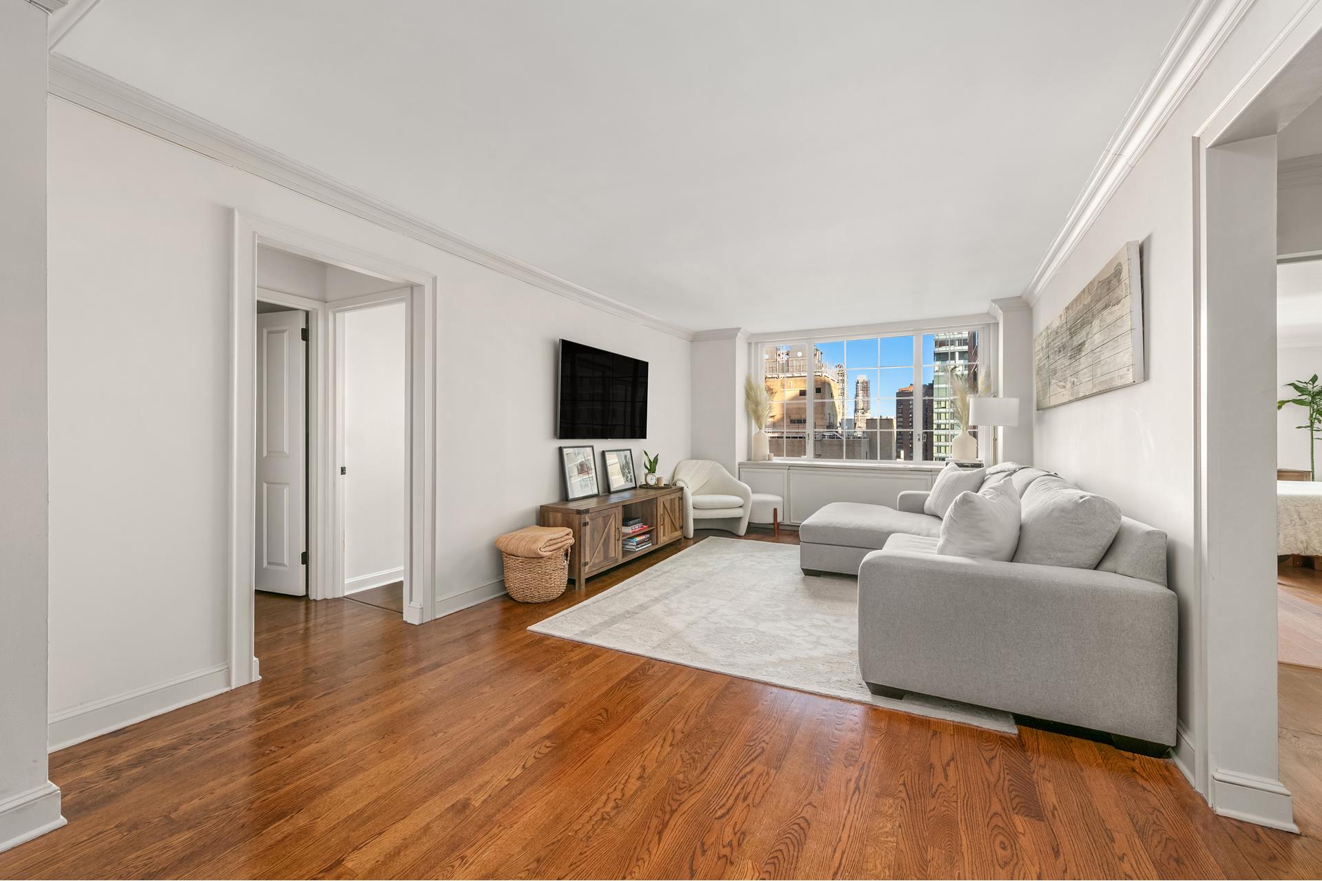 Photo 1 of 245 East 54th Street 25St, Midtown East, NYC, $1,225,000, Web #: 1058756344
