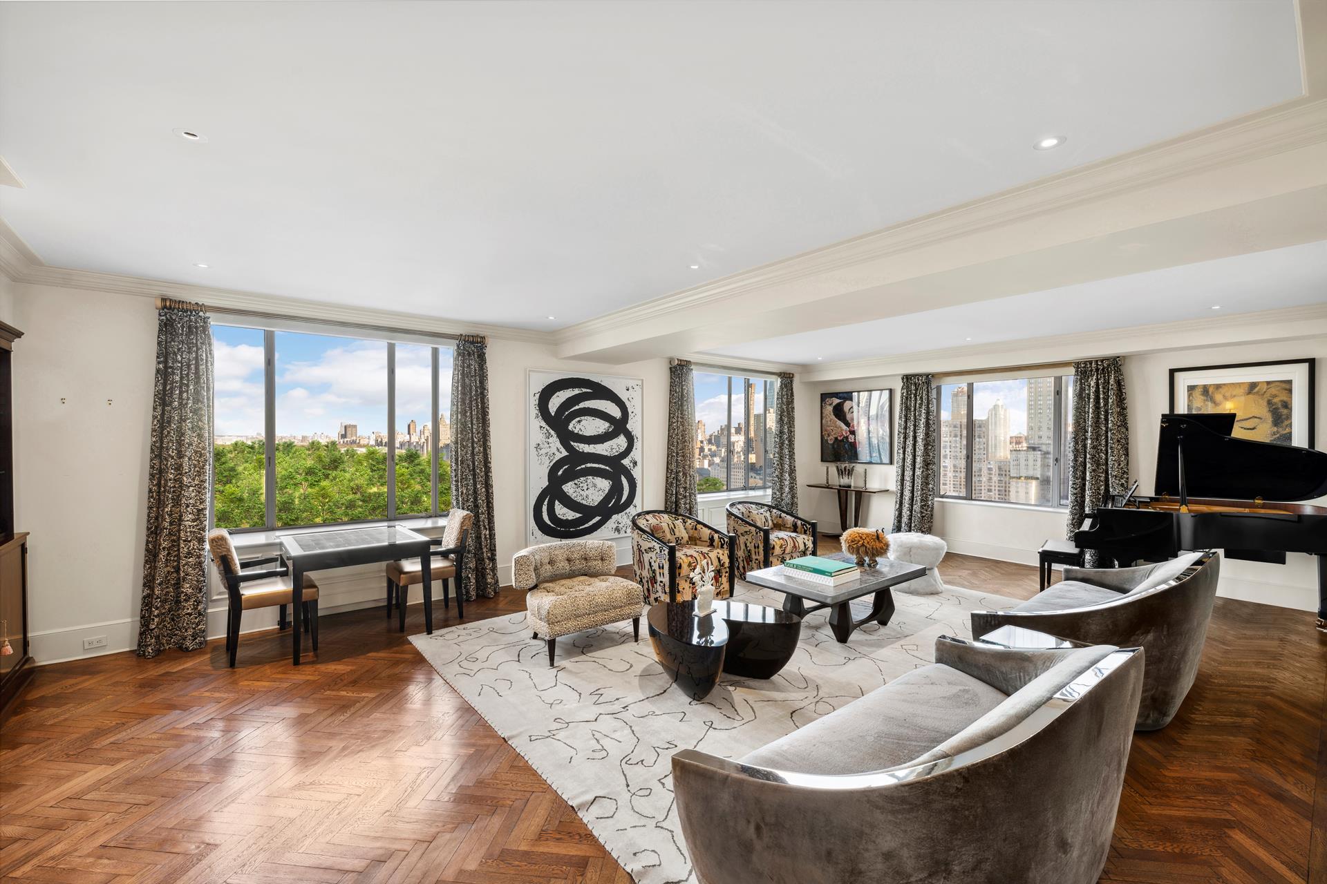 150 Central Park 2401, Central Park South, Midtown West, NYC - 3 Bedrooms  
2.5 Bathrooms  
8 Rooms - 