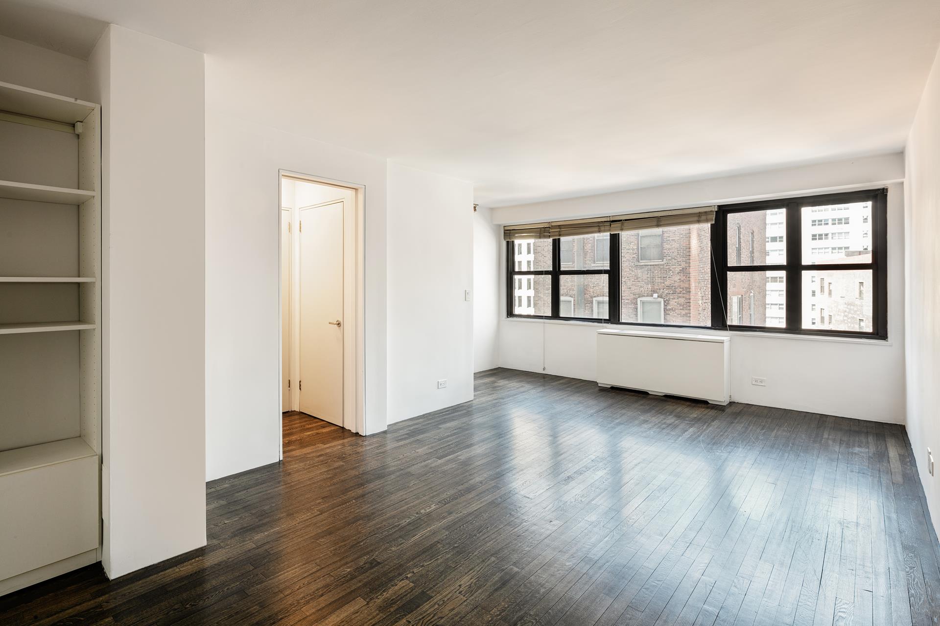 115 East 9th Street 11P, East Village, Downtown, NYC - 1 Bathrooms  
2 Rooms - 