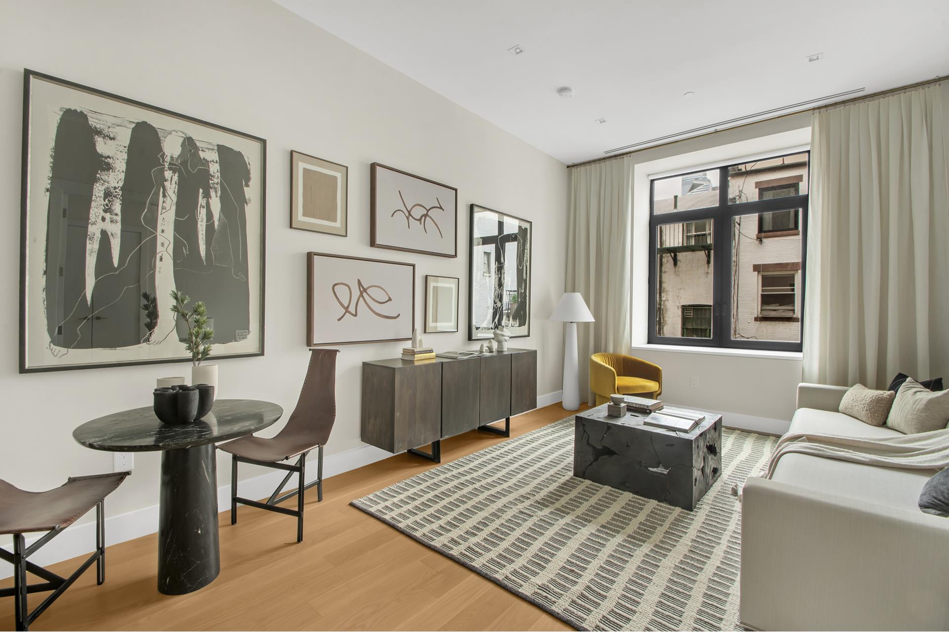 435 West 19th Street 2C, Chelsea, Downtown, NYC - 1 Bedrooms  
1.5 Bathrooms  
3 Rooms - 