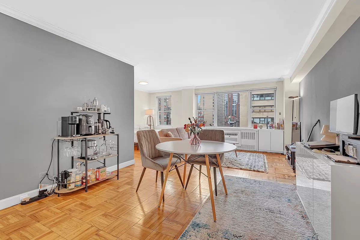 201 E 37th Street, New York, NY 10016, 1 Room Rooms,1 BathroomBathrooms,Residential,For Sale,WINGATE,37th,RLMX-96038