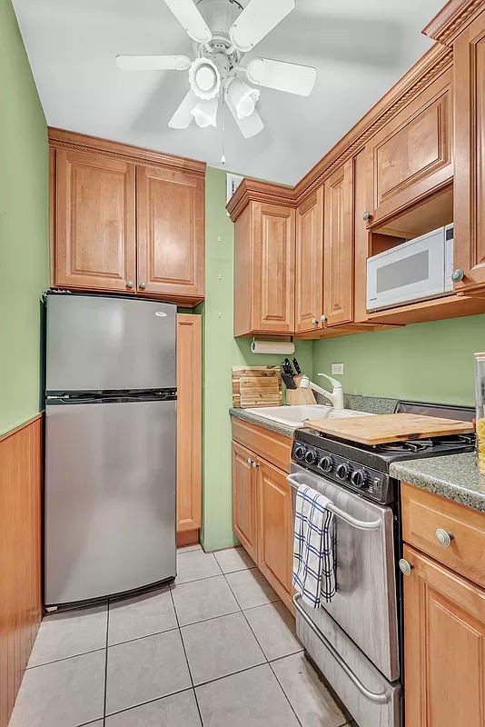 201 E 37th Street, New York, NY 10016, 1 Room Rooms,1 BathroomBathrooms,Residential,For Sale,WINGATE,37th,RLMX-96038