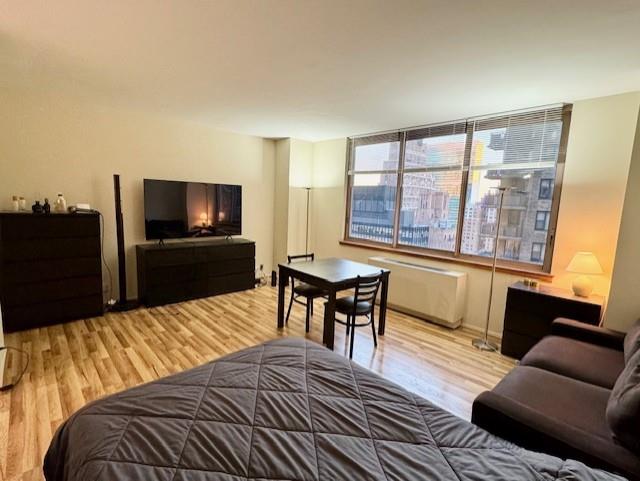 235 East 40th Street 26I, Murray Hill, Midtown East, NYC - 1 Bathrooms  
2 Rooms - 