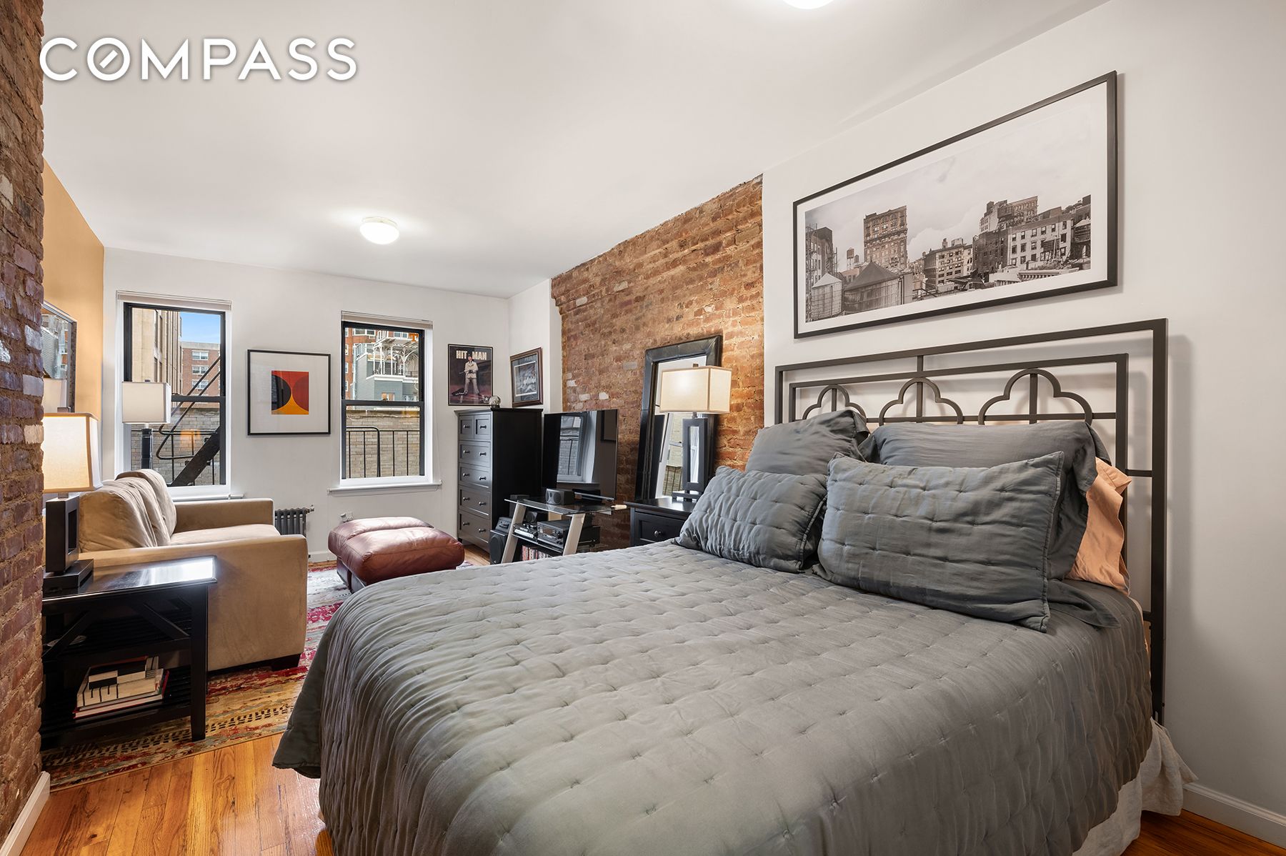 210 East 21st Street 4C, Gramercy Park, Downtown, NYC - 1 Bathrooms  
1 Rooms - 