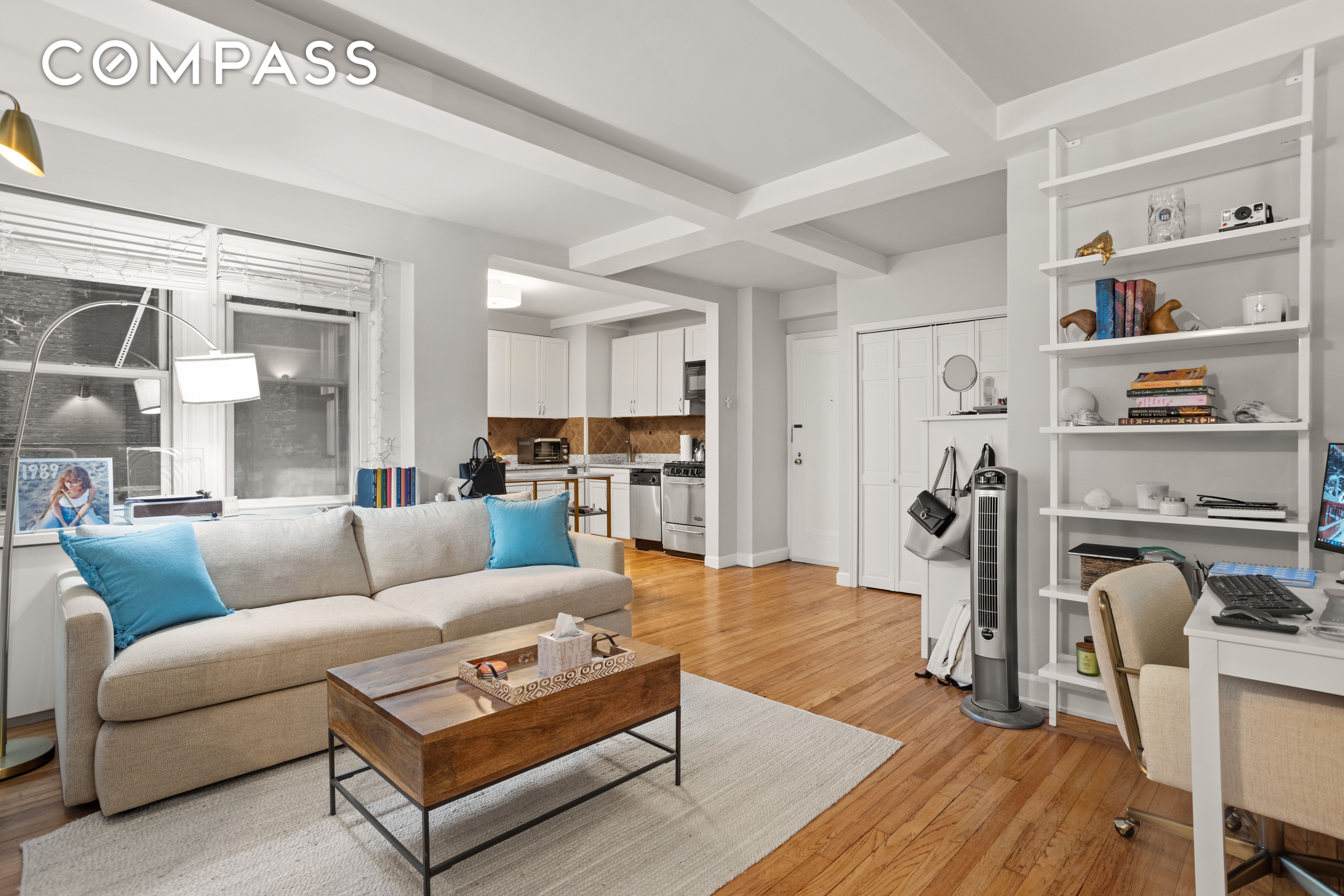 155 East 49th Street 3G, Midtown East, Midtown East, NYC - 1 Bathrooms  
2 Rooms - 