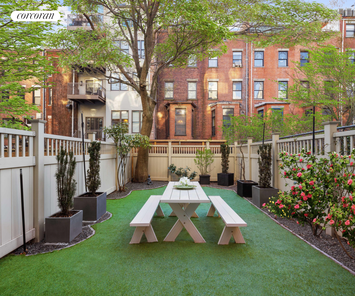 Photo 1 of 132 West 123rd Street Garden, South Harlem, NYC, $1,000,000, Web #: 1059856711