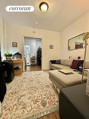 318 East 78th Street 10, Lenox Hill, Upper East Side, NYC - 1 Bedrooms  
1 Bathrooms  
4 Rooms - 