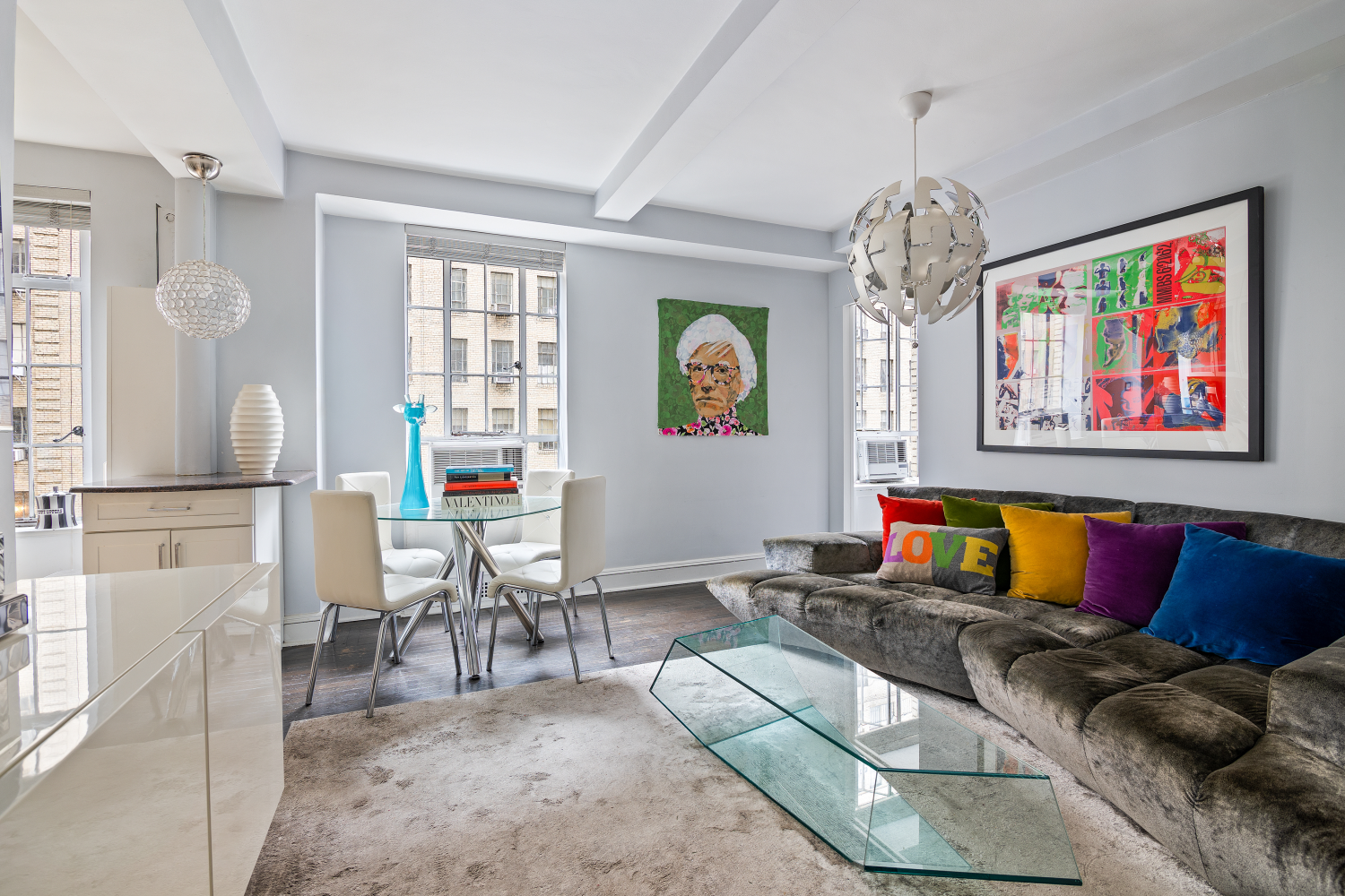 350 West 57th Street 4F, Hells Kitchen, Midtown West, NYC - 1 Bedrooms  
1 Bathrooms  
3 Rooms - 