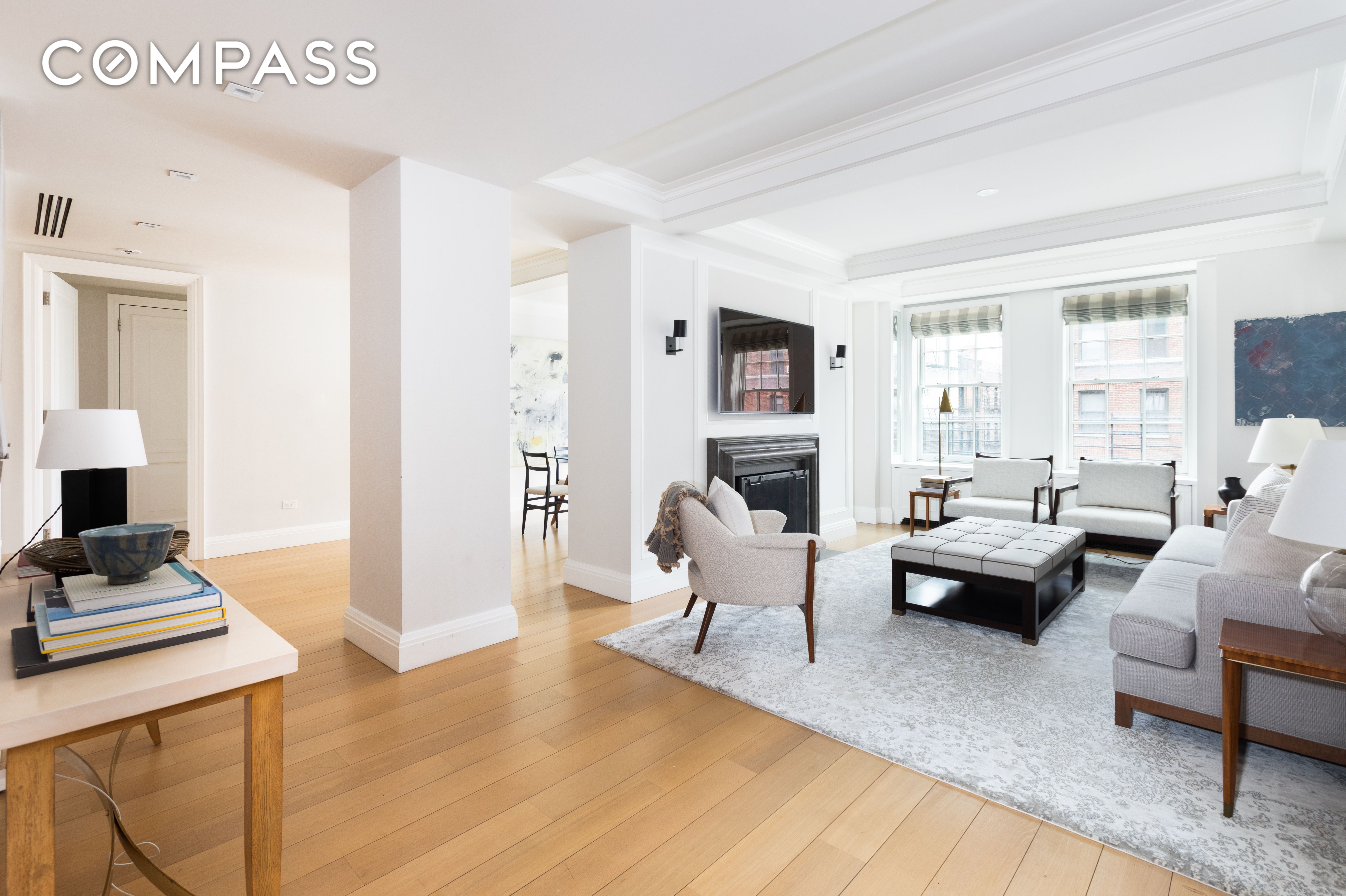 141 East 88th Street 5F, Upper East Side, Upper East Side, NYC - 2 Bedrooms  
2 Bathrooms  
6 Rooms - 