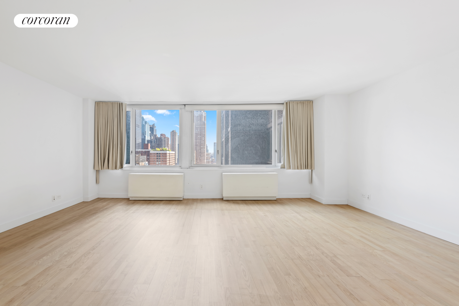 Photo 1 of 322 West 57th Street 30P, Midtown West, NYC, $1,035,000, Web #: 1060084743
