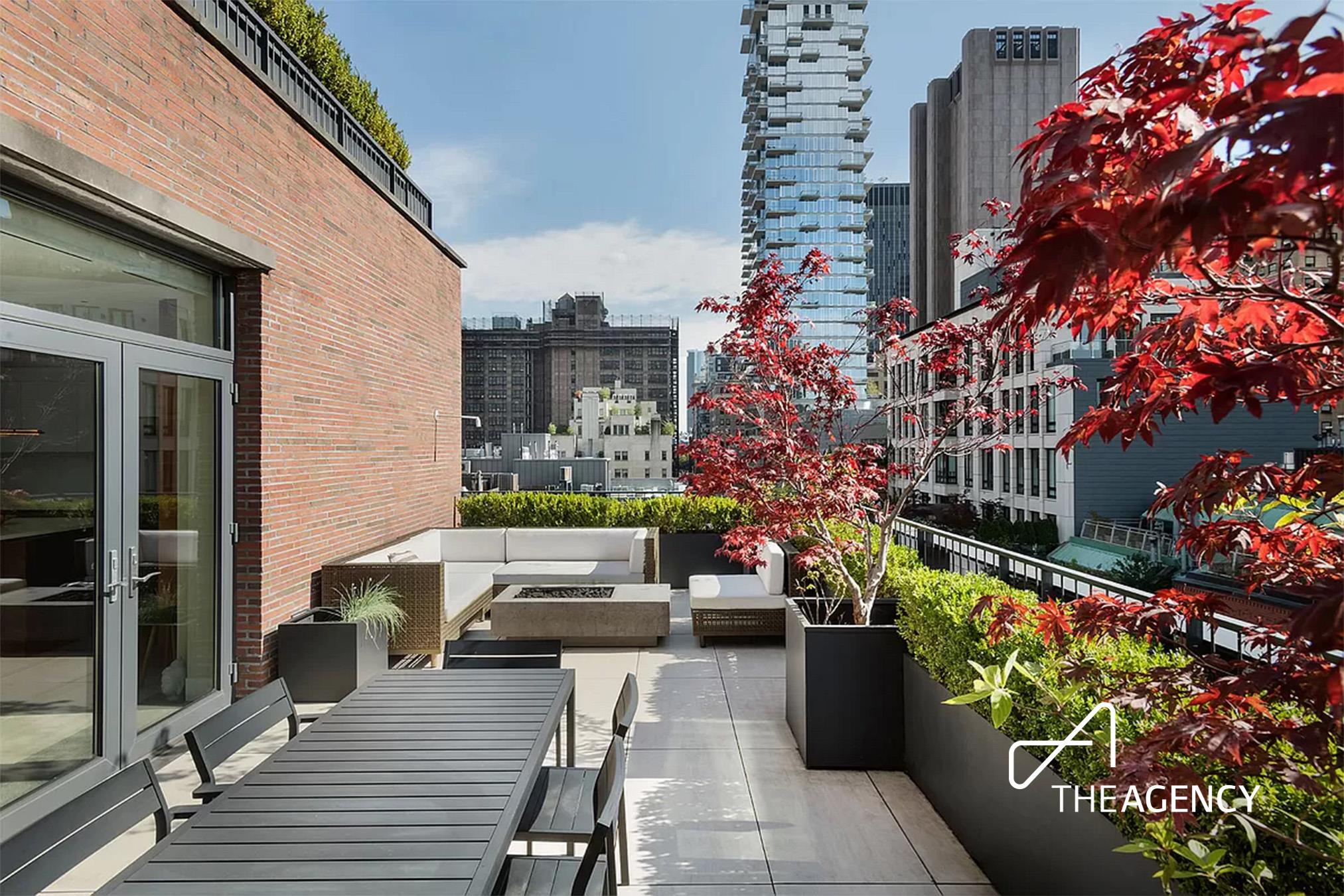 15 Leonard Street Ph, Tribeca, Downtown, NYC - 5 Bedrooms  
5.5 Bathrooms  
12 Rooms - 