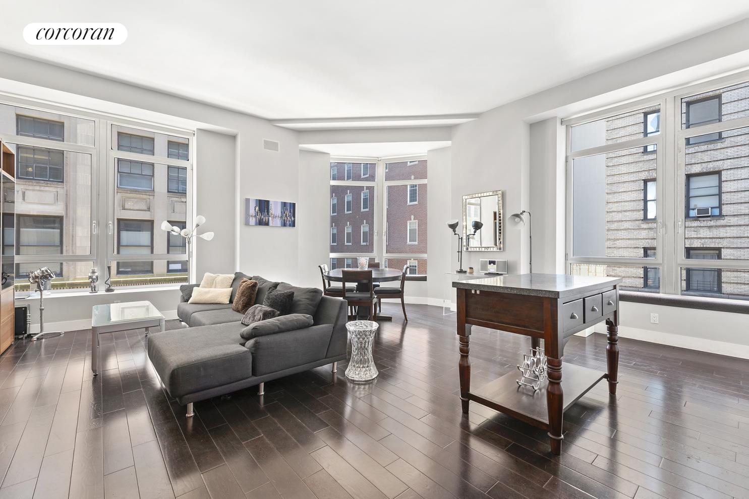 111 Fulton Street 514, Lower Manhattan, Downtown, NYC - 2 Bedrooms  
2 Bathrooms  
3 Rooms - 