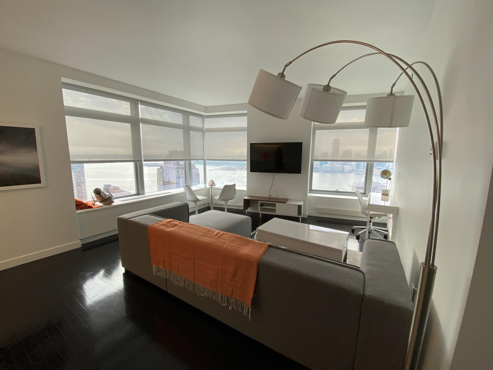 123 Washington Street 41-A, Financial District, Downtown, NYC - 1 Bedrooms  
1 Bathrooms  
3 Rooms - 