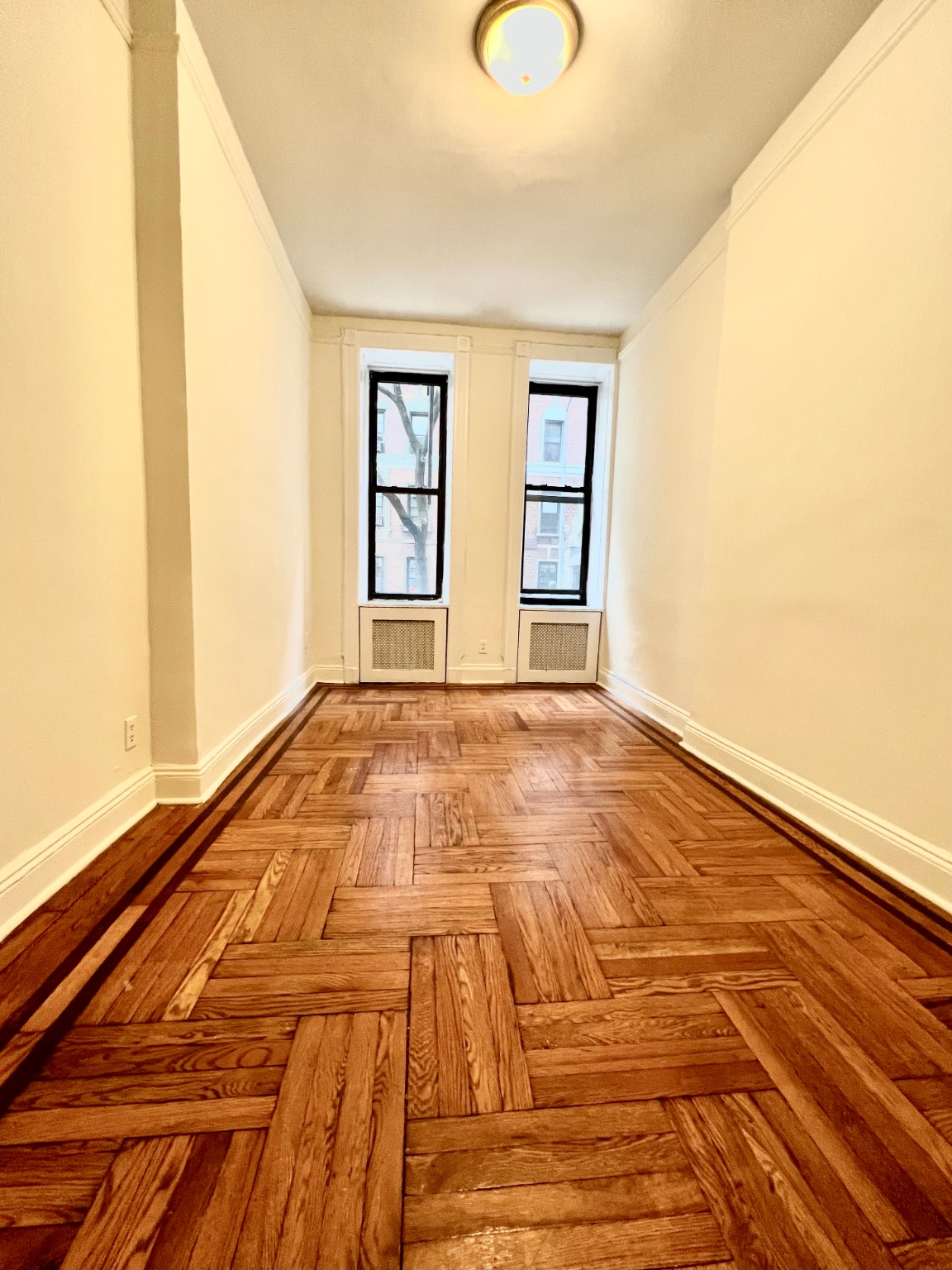 123 East 90th Street 1A, Upper East Side, Upper East Side, NYC - 2 Bedrooms  
1 Bathrooms  
4 Rooms - 