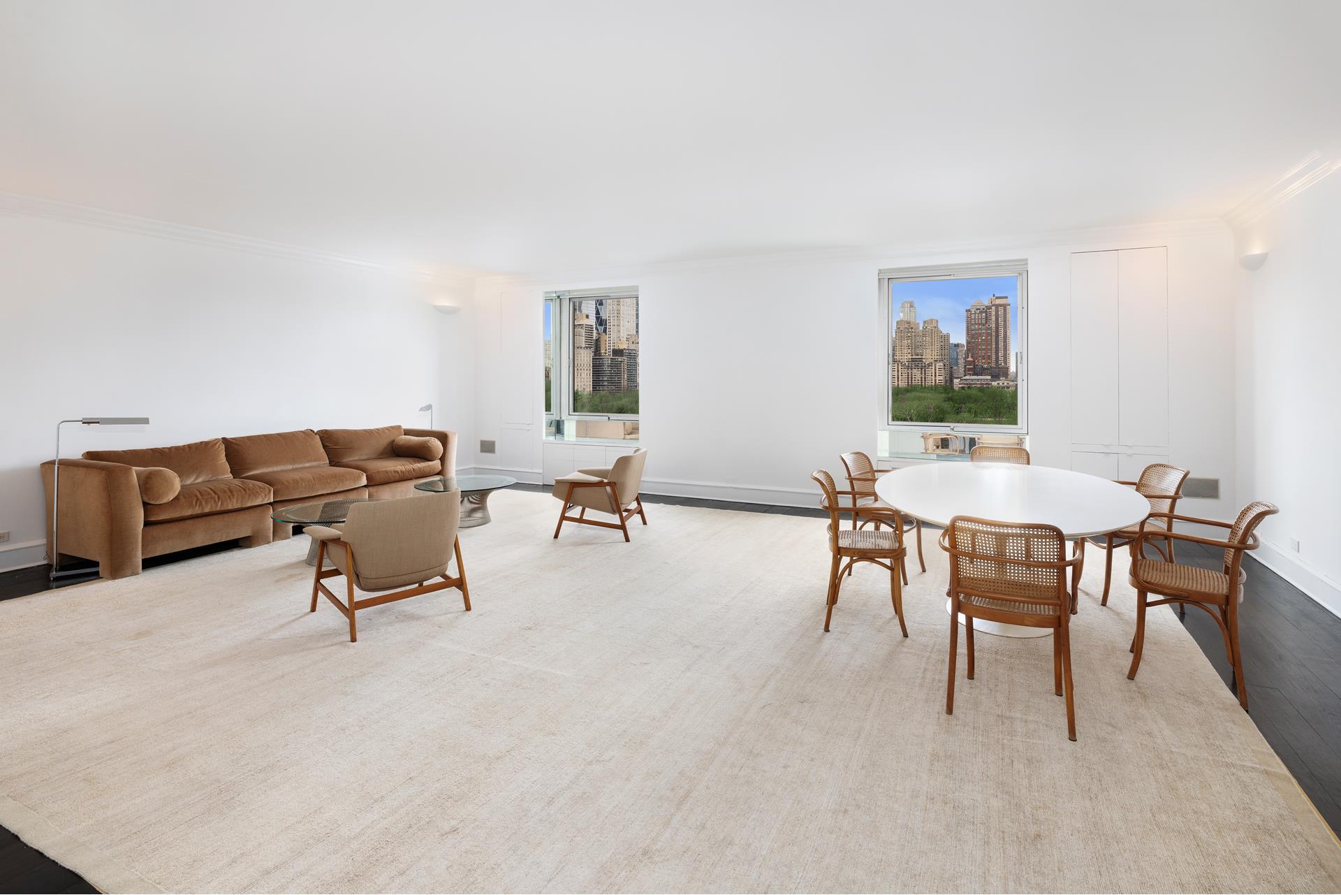 825 5th Avenue 13B, Lenox Hill, Upper East Side, NYC - 1 Bedrooms  
2 Bathrooms  
3 Rooms - 