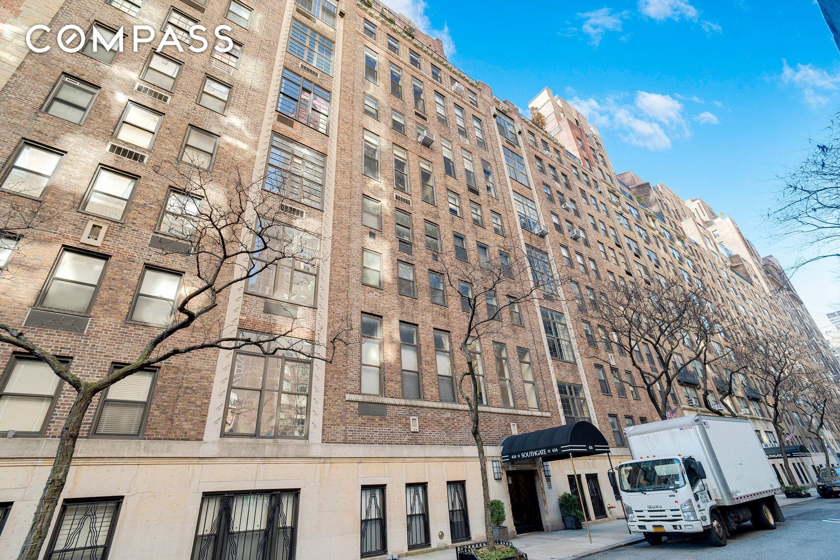 434 East 52nd Street 10F, Midtown East, Midtown East, NYC - 1 Bedrooms  
1 Bathrooms  
3 Rooms - 