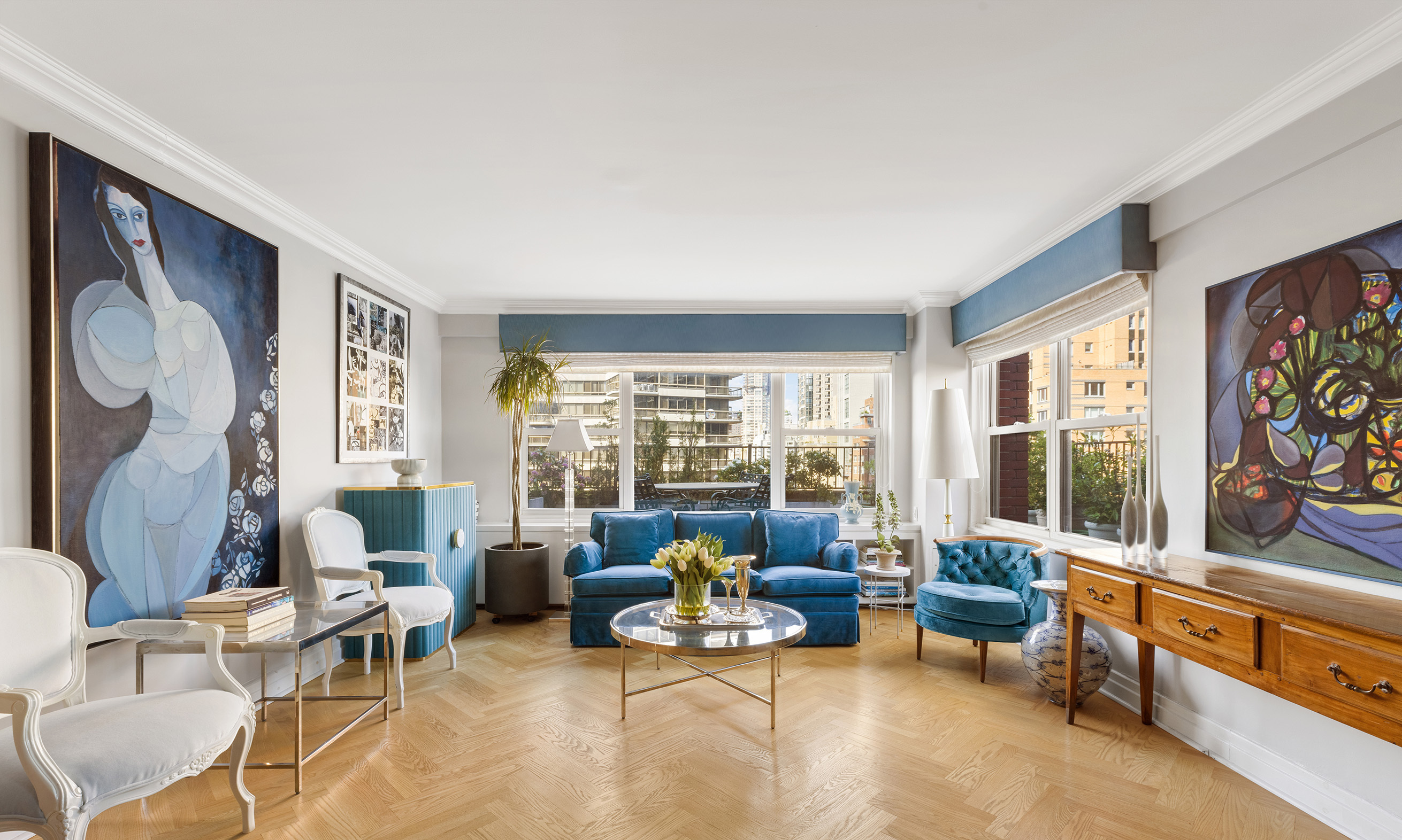 166 East 61st Street 18F, Lenox Hill, Upper East Side, NYC - 2 Bedrooms  
2 Bathrooms  
4 Rooms - 