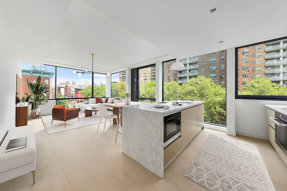 75 1st Avenue 3A, East Village, Downtown, NYC - 2 Bedrooms  
2 Bathrooms  
4 Rooms - 