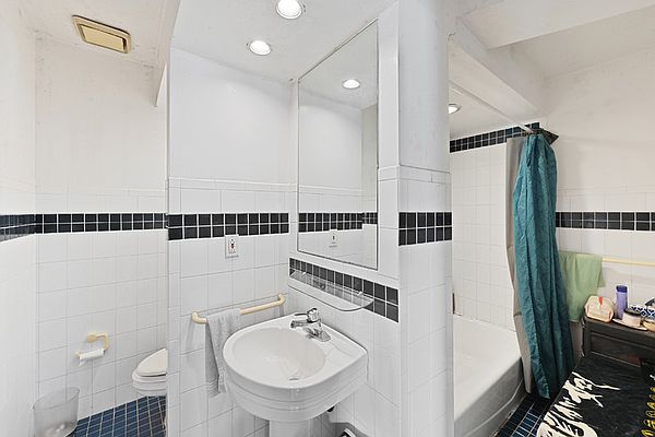 100 Lexington Avenue 3L, Bedford Stuyvesant, Brooklyn, New York - 1 Bathrooms  
2 Rooms - 