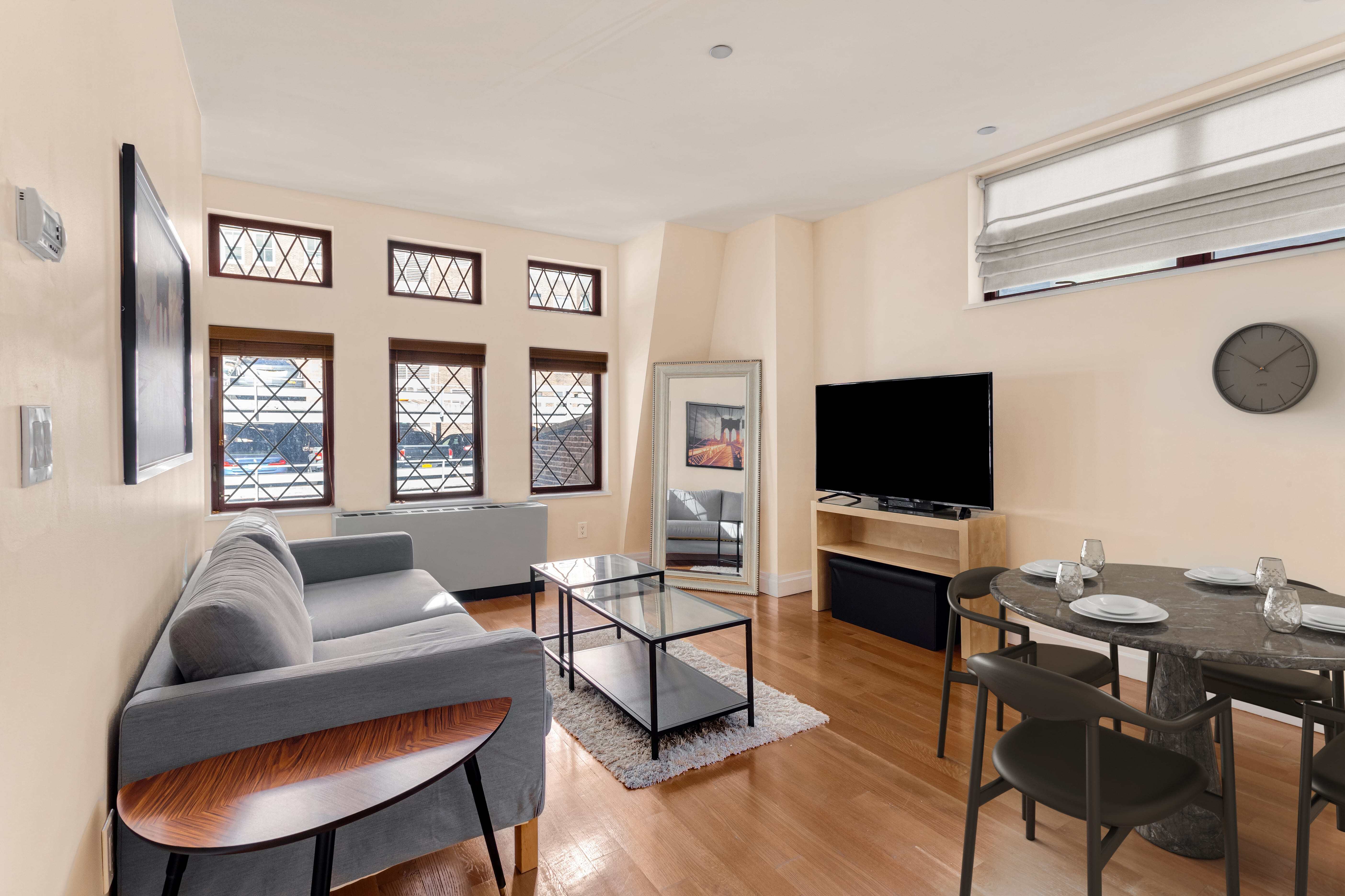 South William Street 5A, Financial District, Downtown, NYC - 1 Bedrooms  
1 Bathrooms  
3 Rooms - 