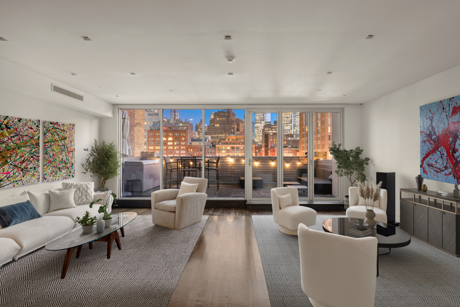 46 Laight Street Ph, Tribeca, Downtown, NYC - 4 Bedrooms  
5 Bathrooms  
10 Rooms - 
