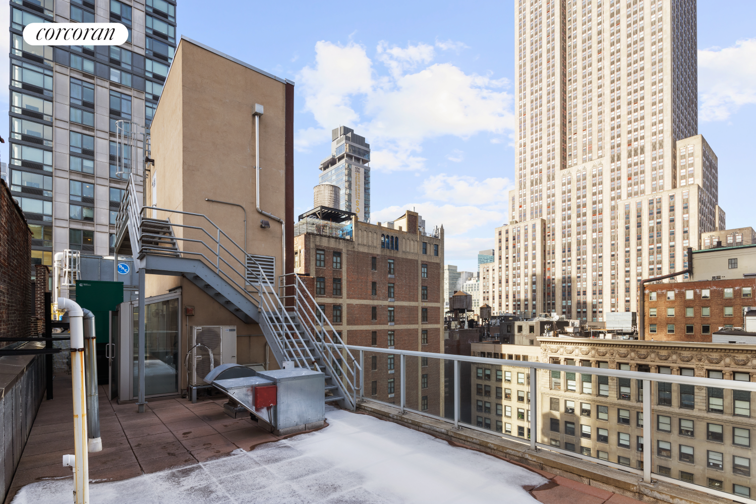 304 5TH Avenue, New York, NY 10001, 23 Bedrooms Bedrooms, 39 Rooms Rooms,24 BathroomsBathrooms,Residential,For Sale,5TH,RPLU-33422878007