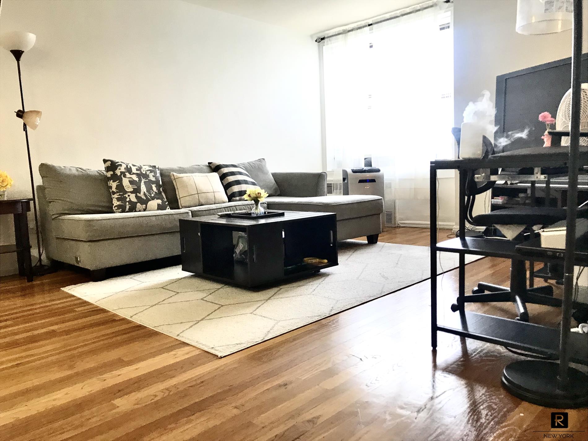 1199 East 53rd Street 7-B, Flatlands, Brooklyn, New York - 2 Bedrooms  
1 Bathrooms  
4 Rooms - 