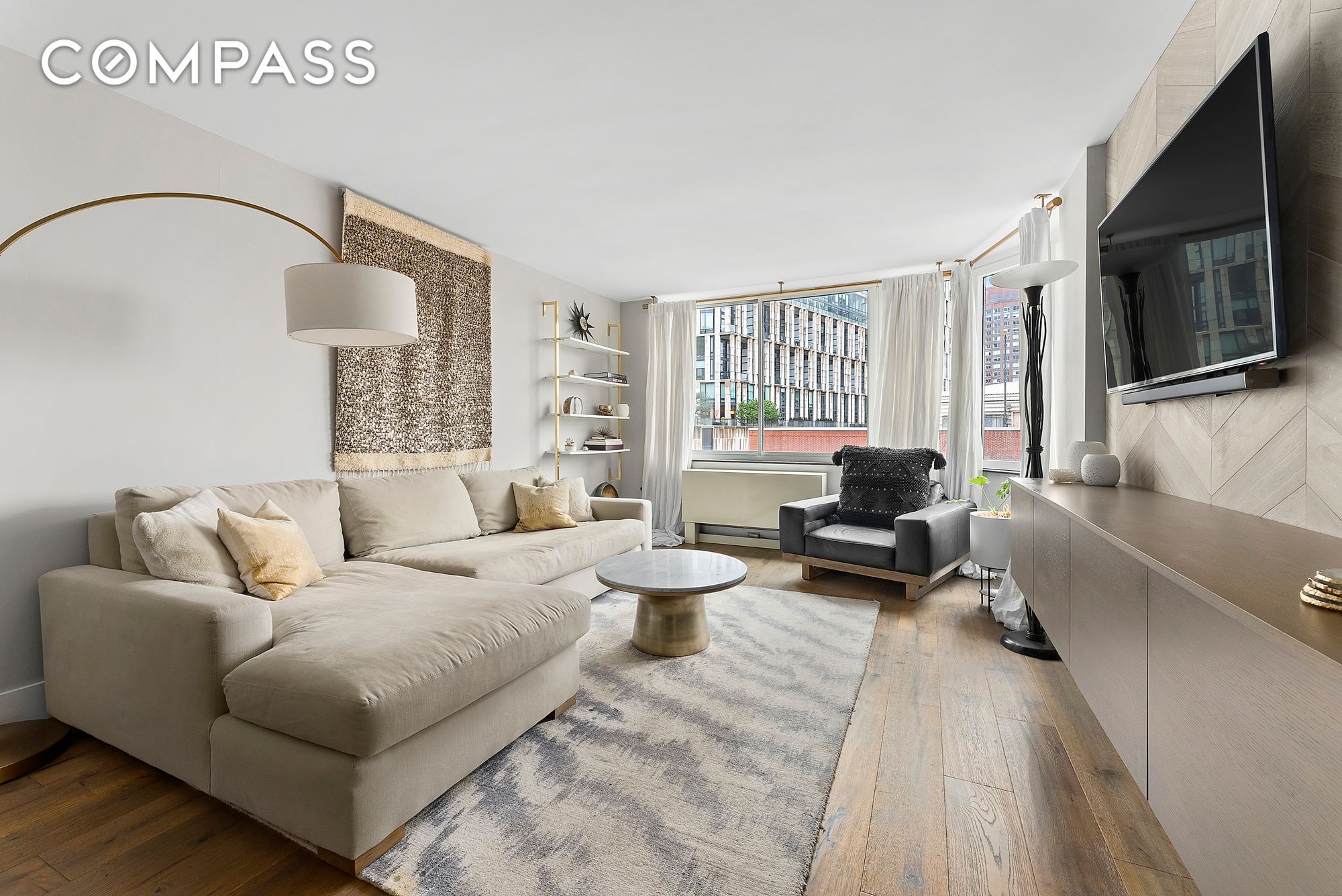 295 Greenwich Street 5D, Tribeca, Downtown, NYC - 1 Bedrooms  
1 Bathrooms  
3 Rooms - 