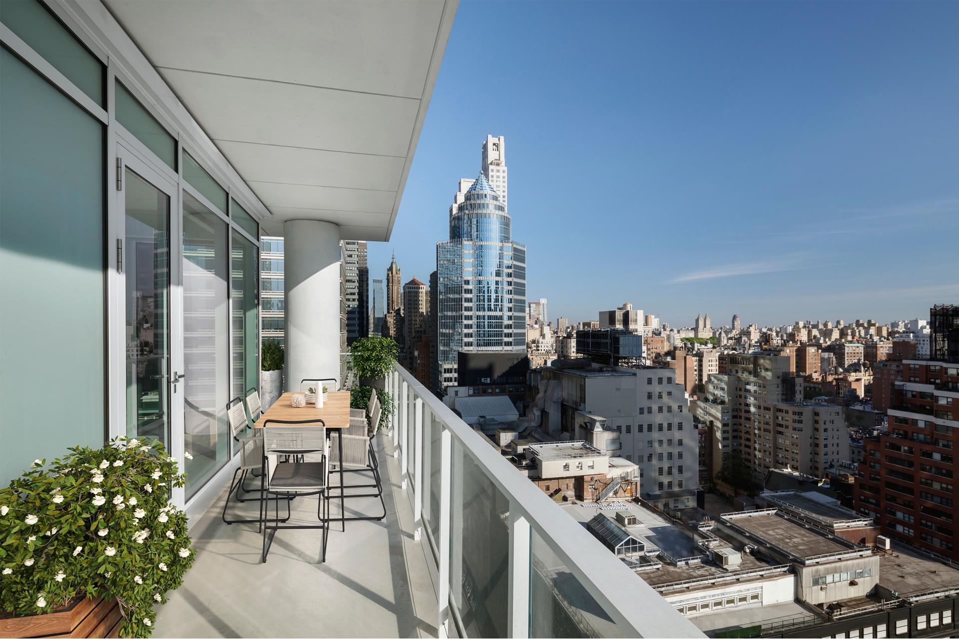200 East 59th Street 15A, Sutton, Midtown East, NYC - 2 Bedrooms  
2.5 Bathrooms  
4 Rooms - 