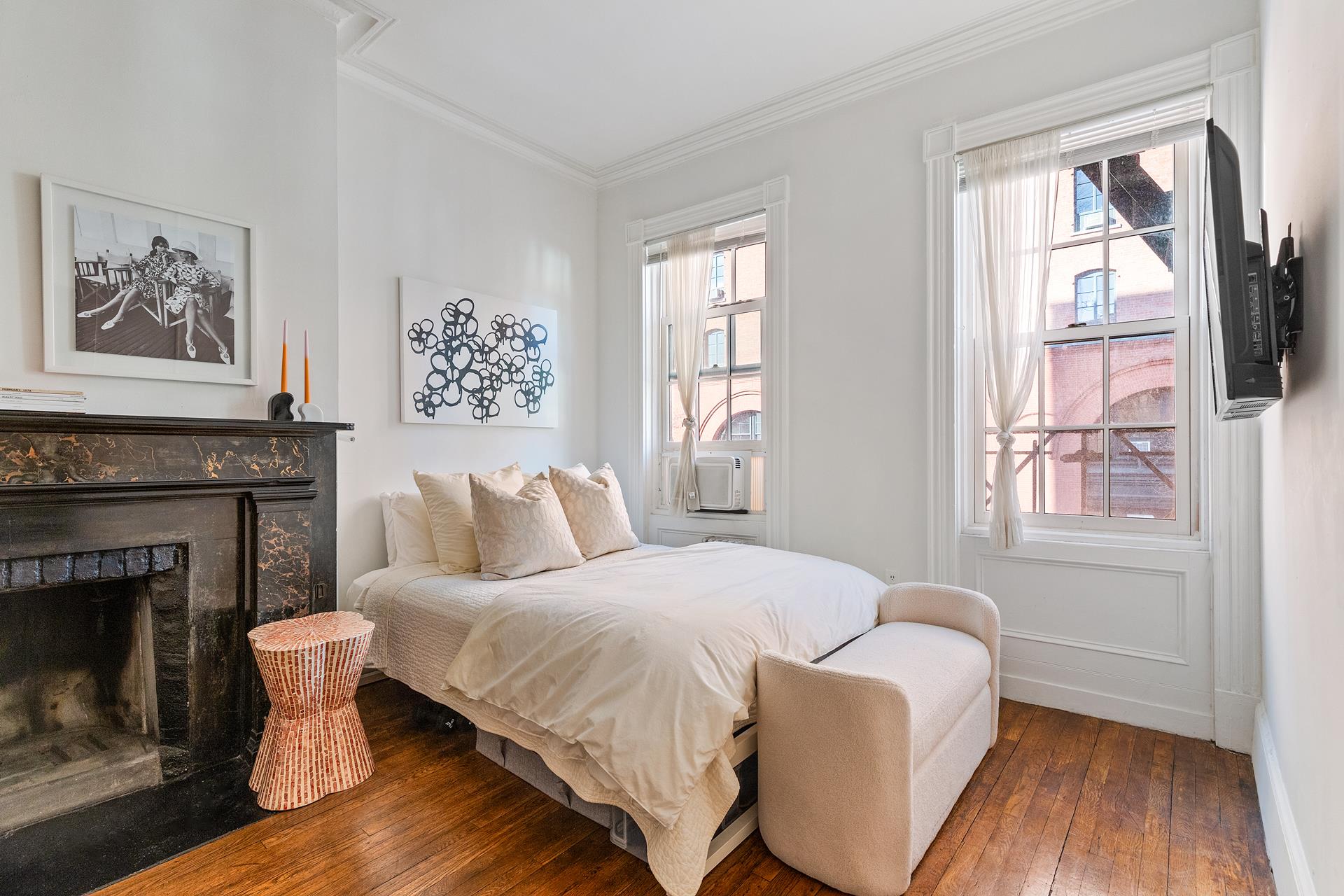 725 Greenwich Street J5, West Village, Downtown, NYC - 1 Bathrooms  
2 Rooms - 