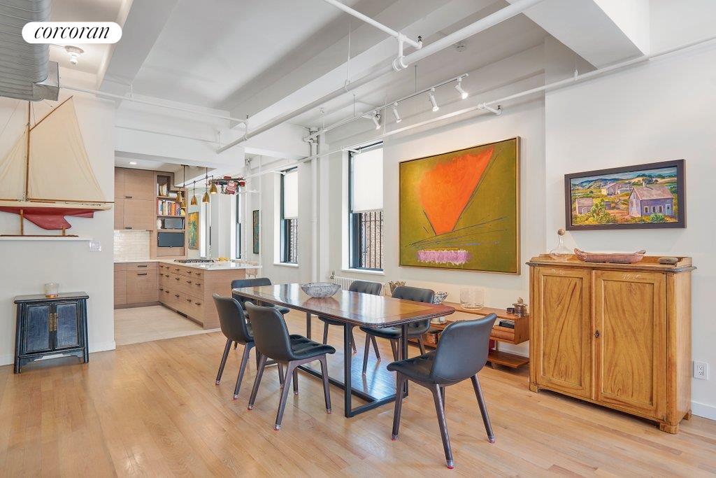 24 West 30th Street 6thfl, Nomad, Downtown, NYC - 3 Bedrooms  
3 Bathrooms  
7 Rooms - 